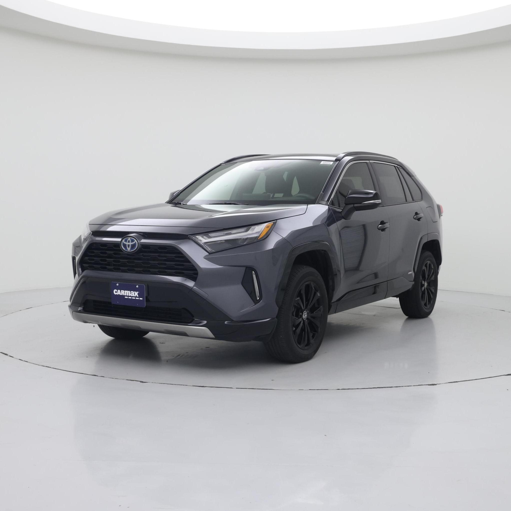 Thumbnail: 2022 Toyota RAV4 - 4