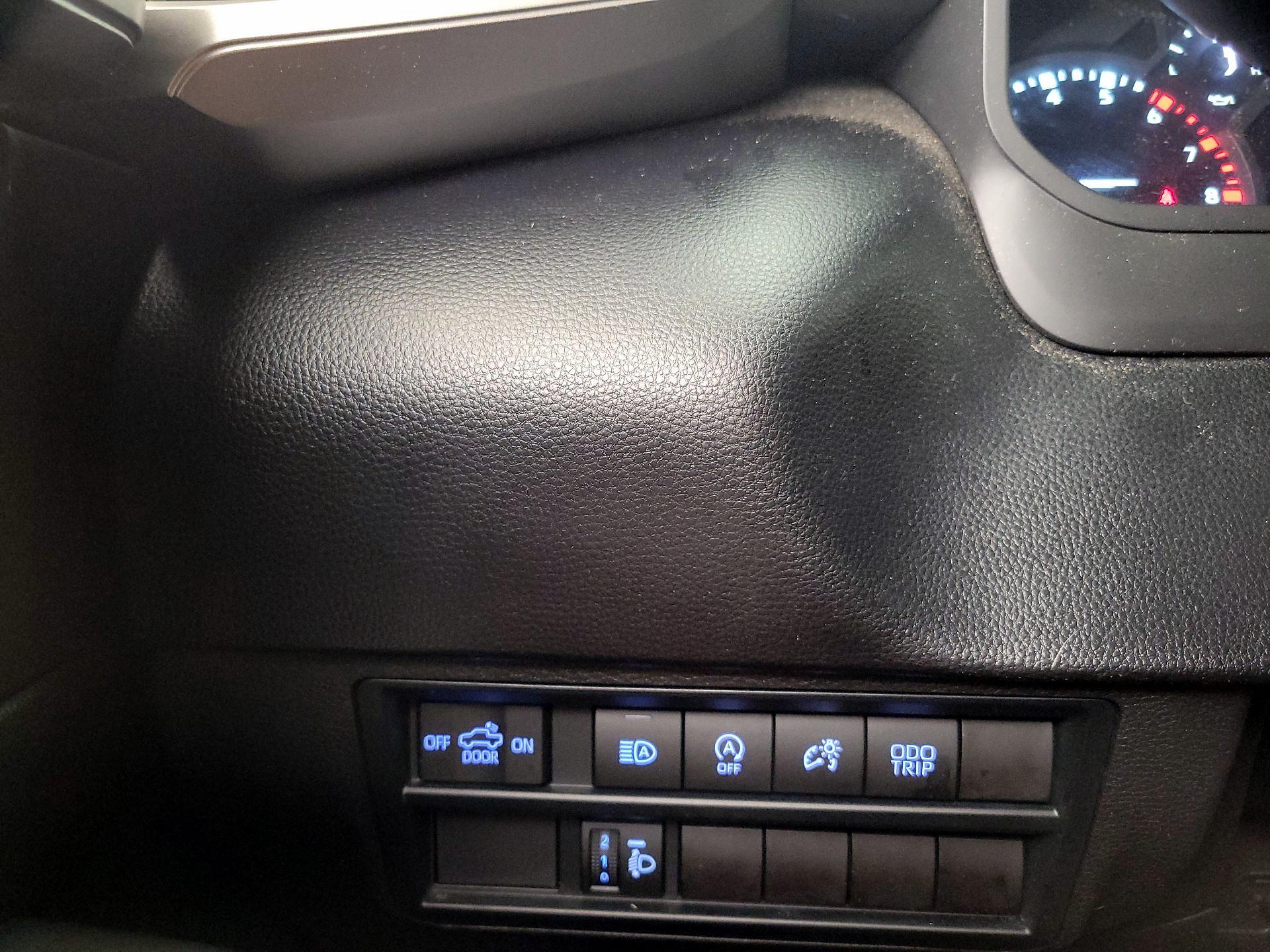 Thumbnail: 2023 Toyota Tundra - 13