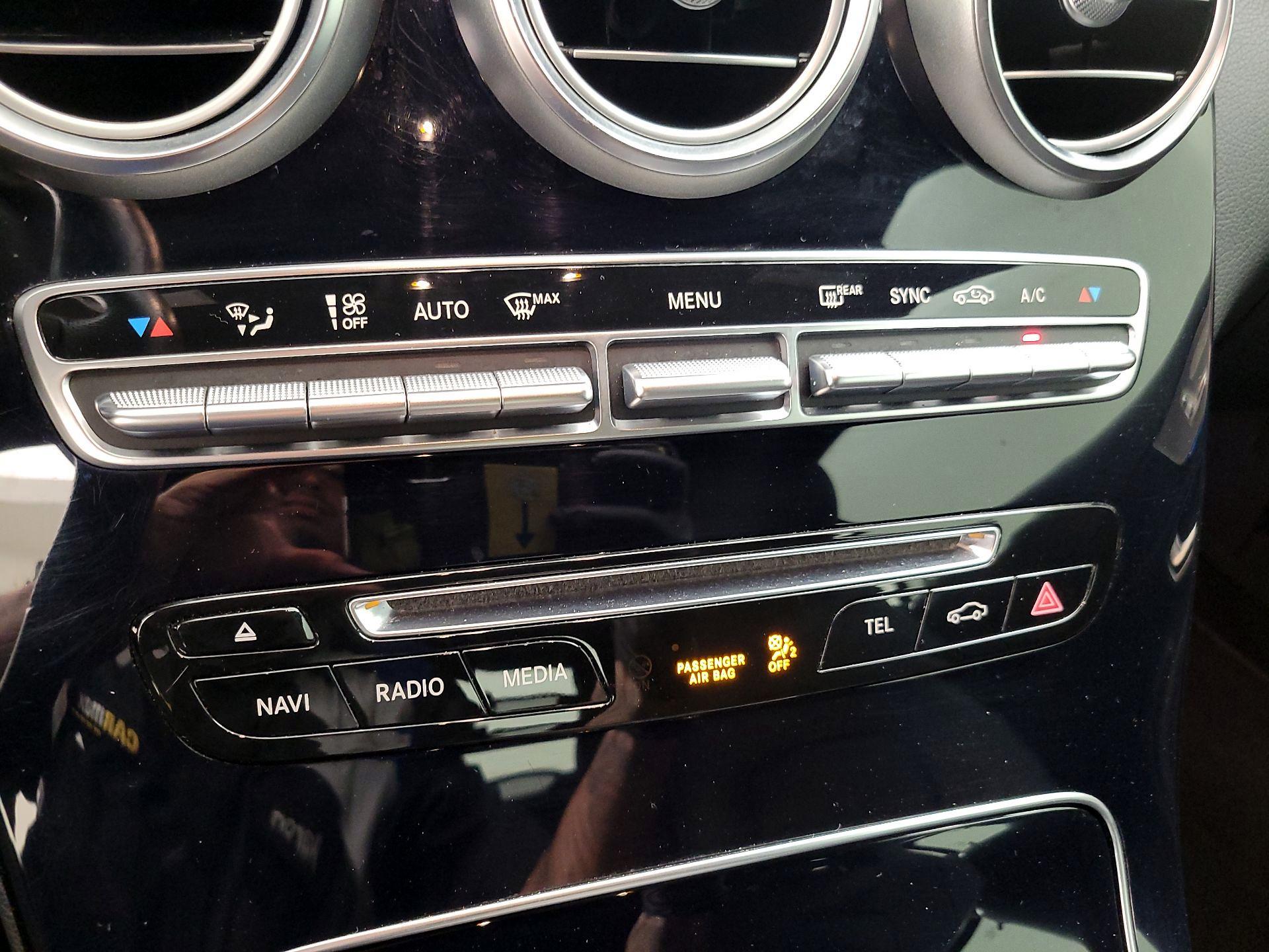 Thumbnail: 2017 Mercedes-Benz C-Class - 17