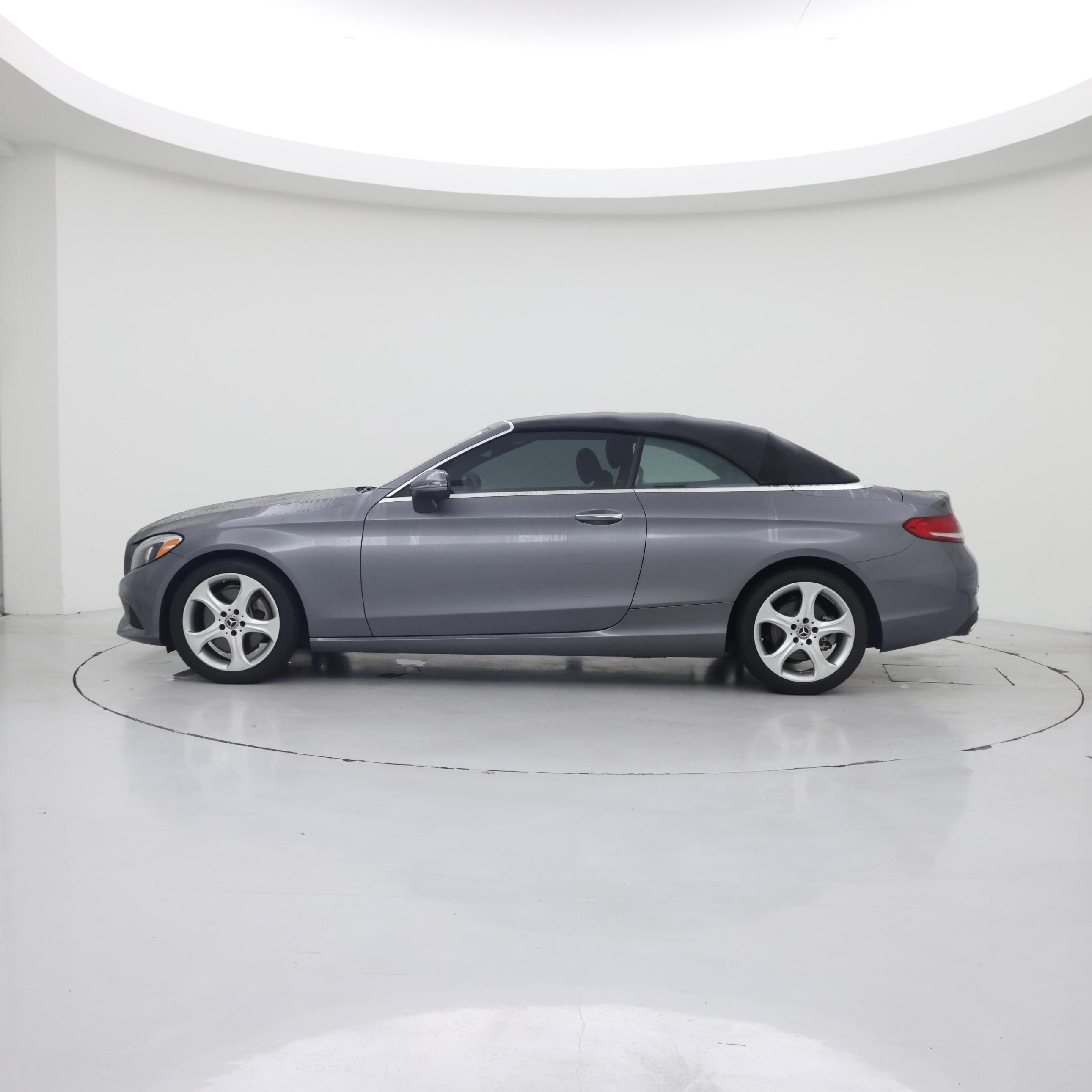 Thumbnail: 2017 Mercedes-Benz C-Class - 3