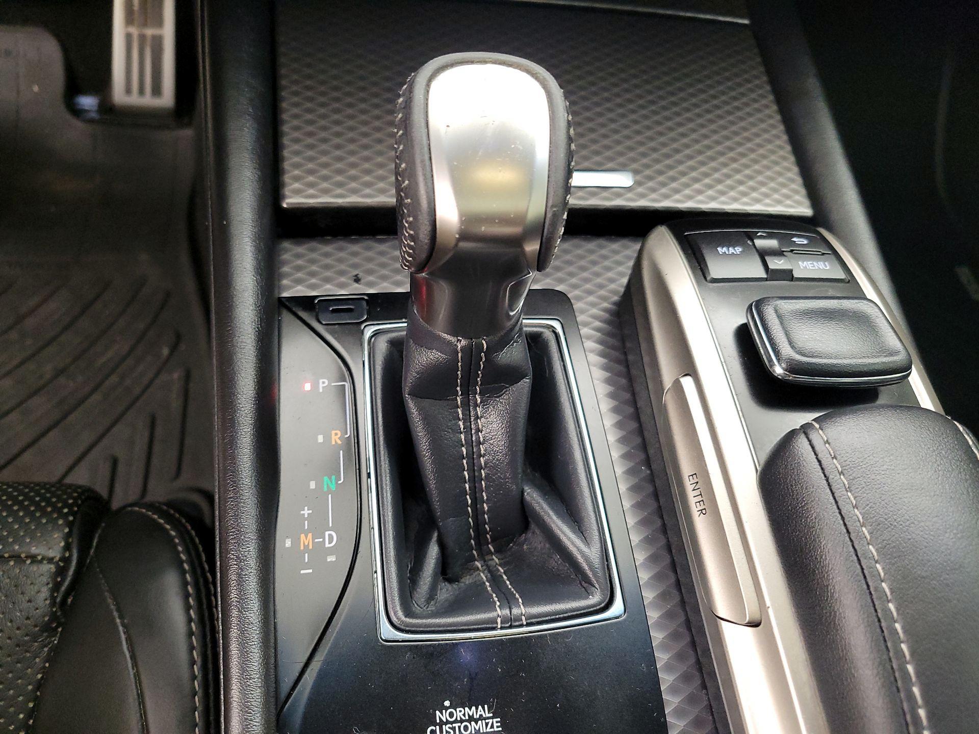 Thumbnail: 2017 Lexus GS - 18