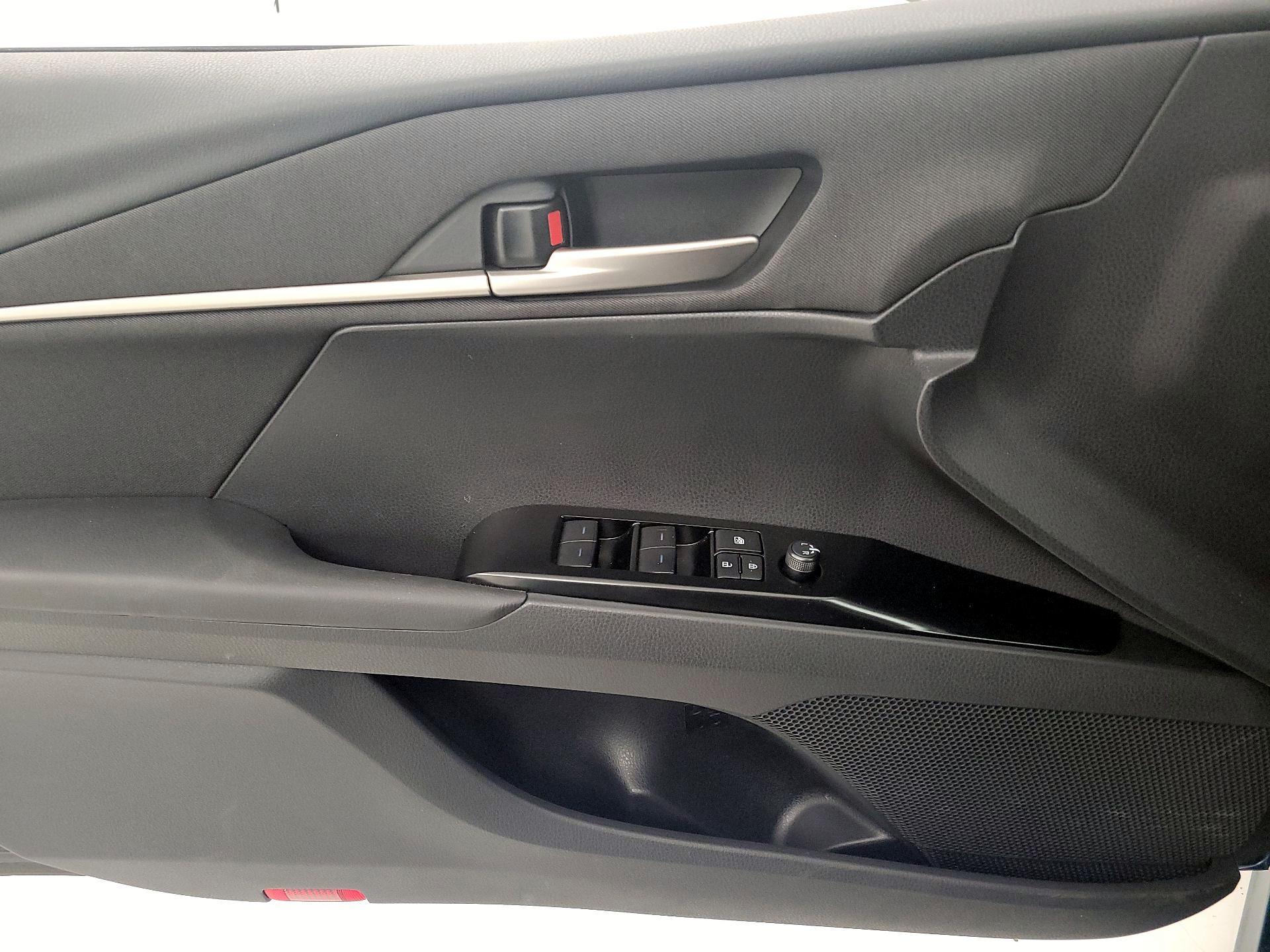 Thumbnail: 2026 Toyota Camry - 12