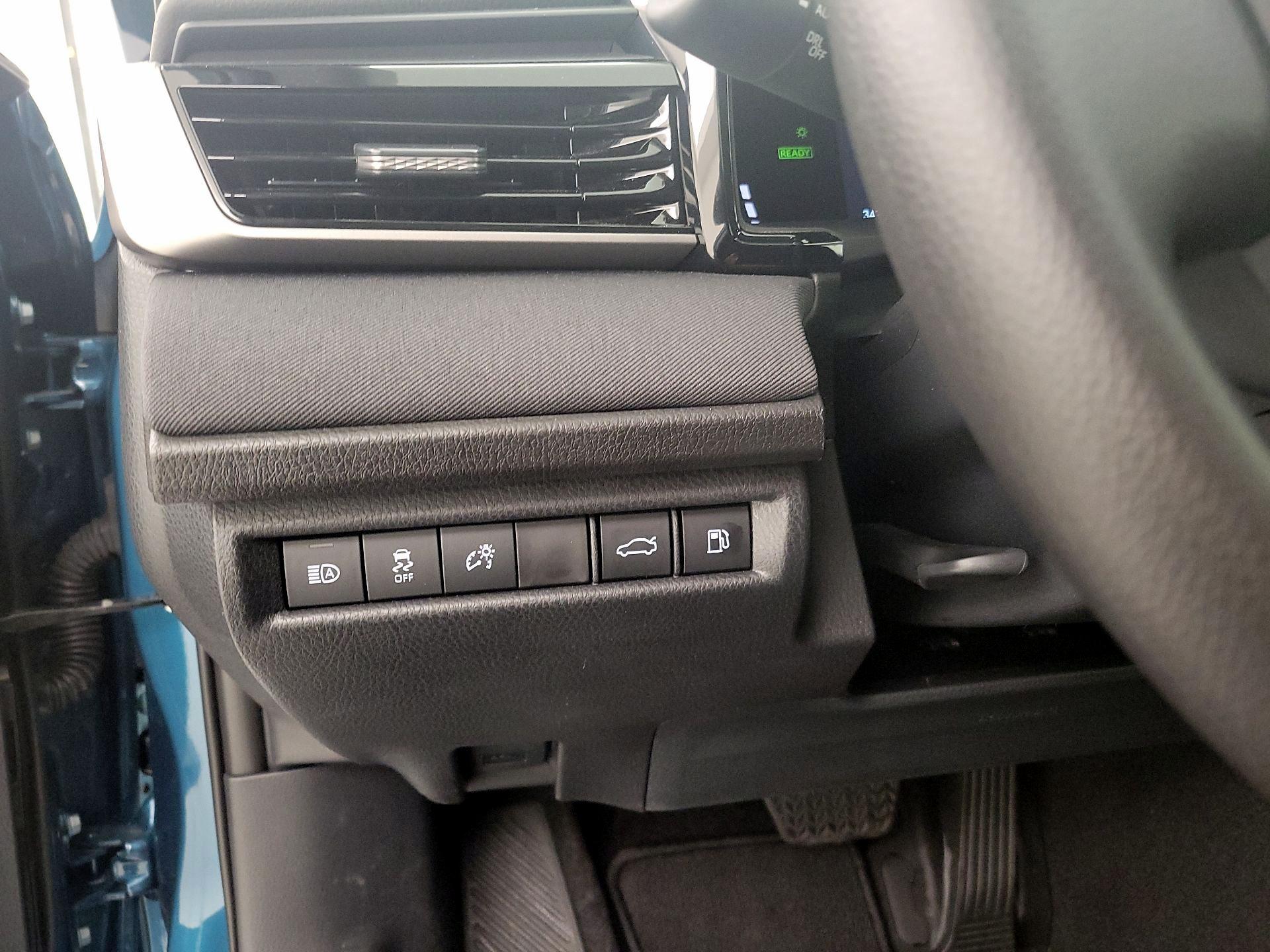 Thumbnail: 2026 Toyota Camry - 13