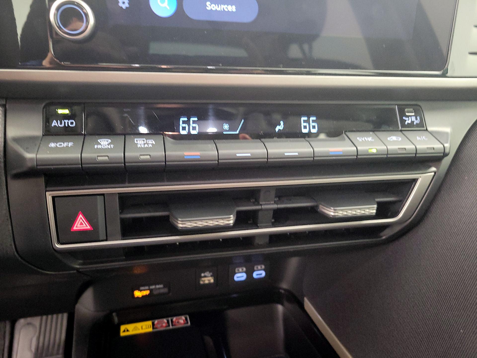 Thumbnail: 2026 Toyota Camry - 16