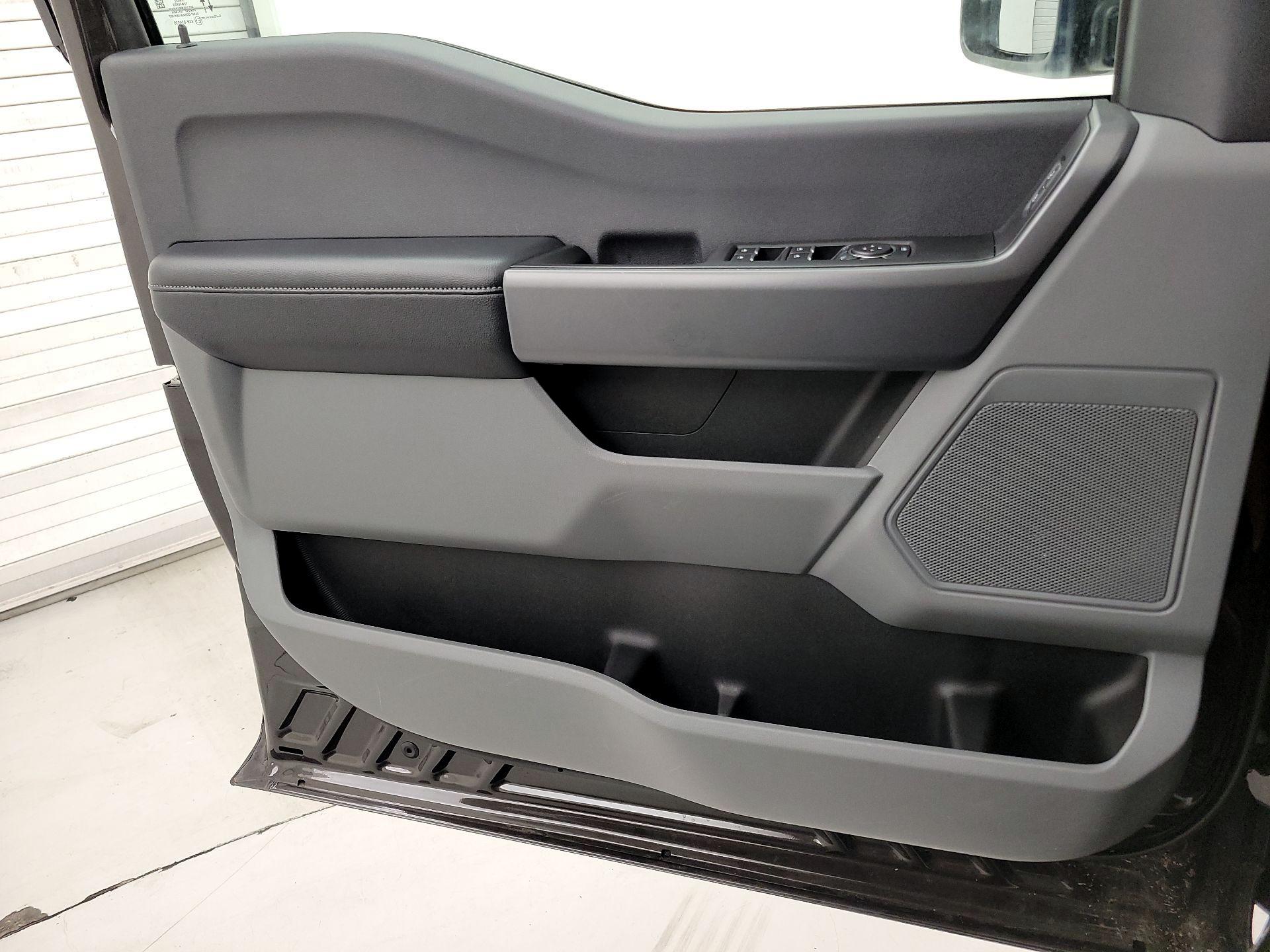 Thumbnail: 2024 Ford F-250 - 12