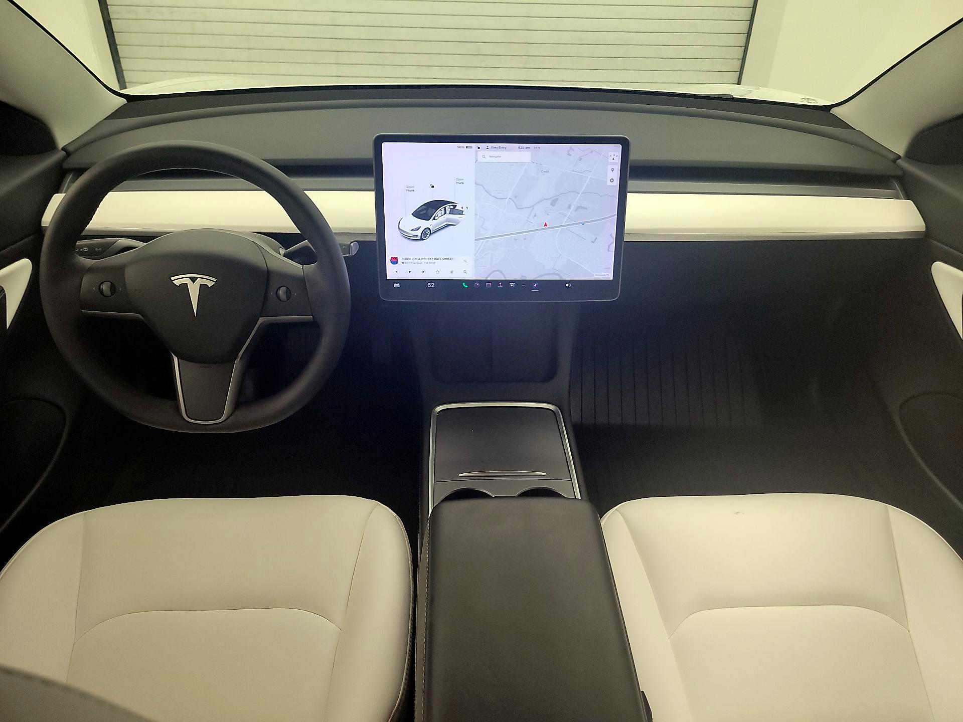 Thumbnail: 2021 Tesla Model 3 - 9