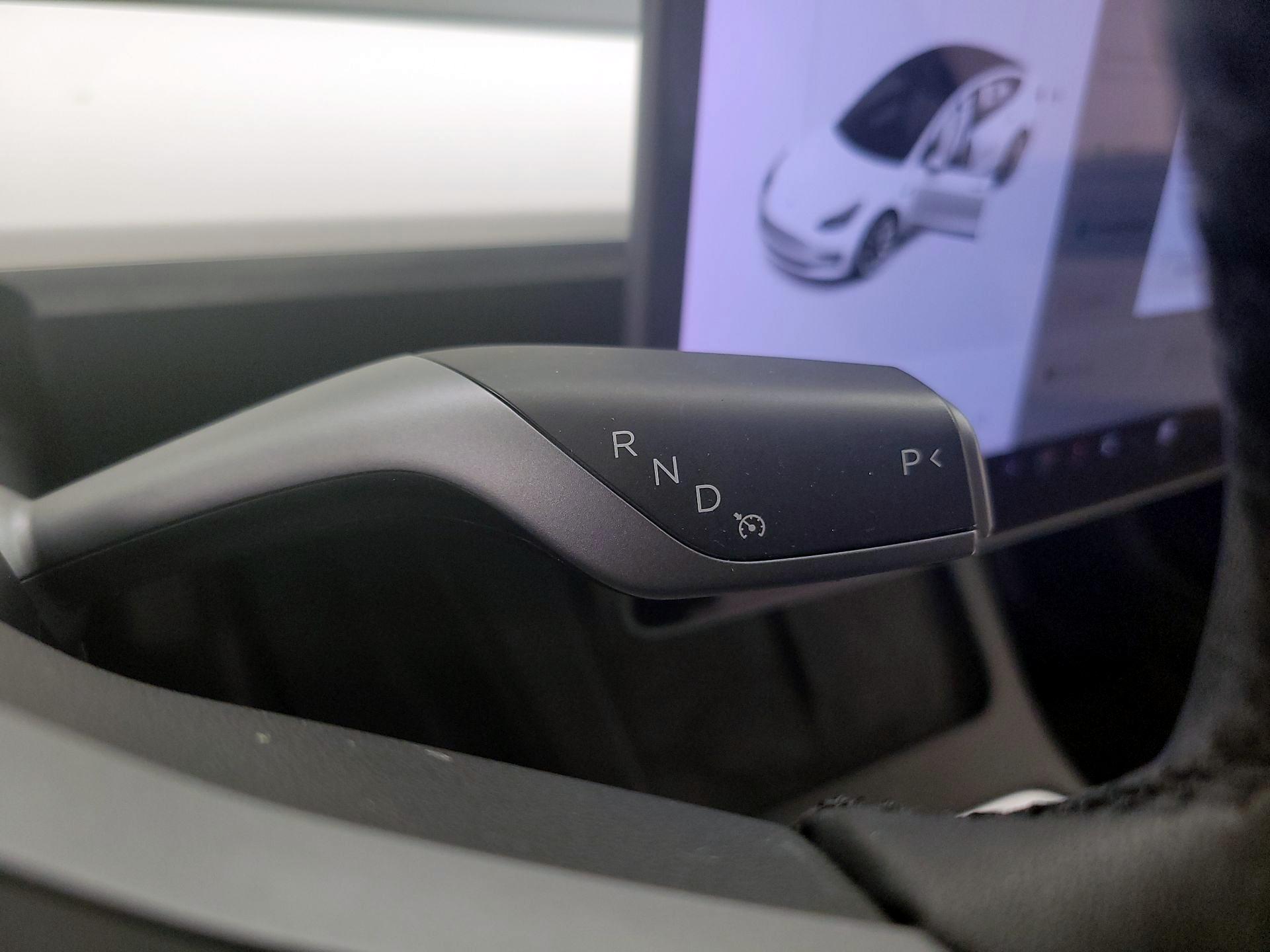 Thumbnail: 2021 Tesla Model 3 - 17