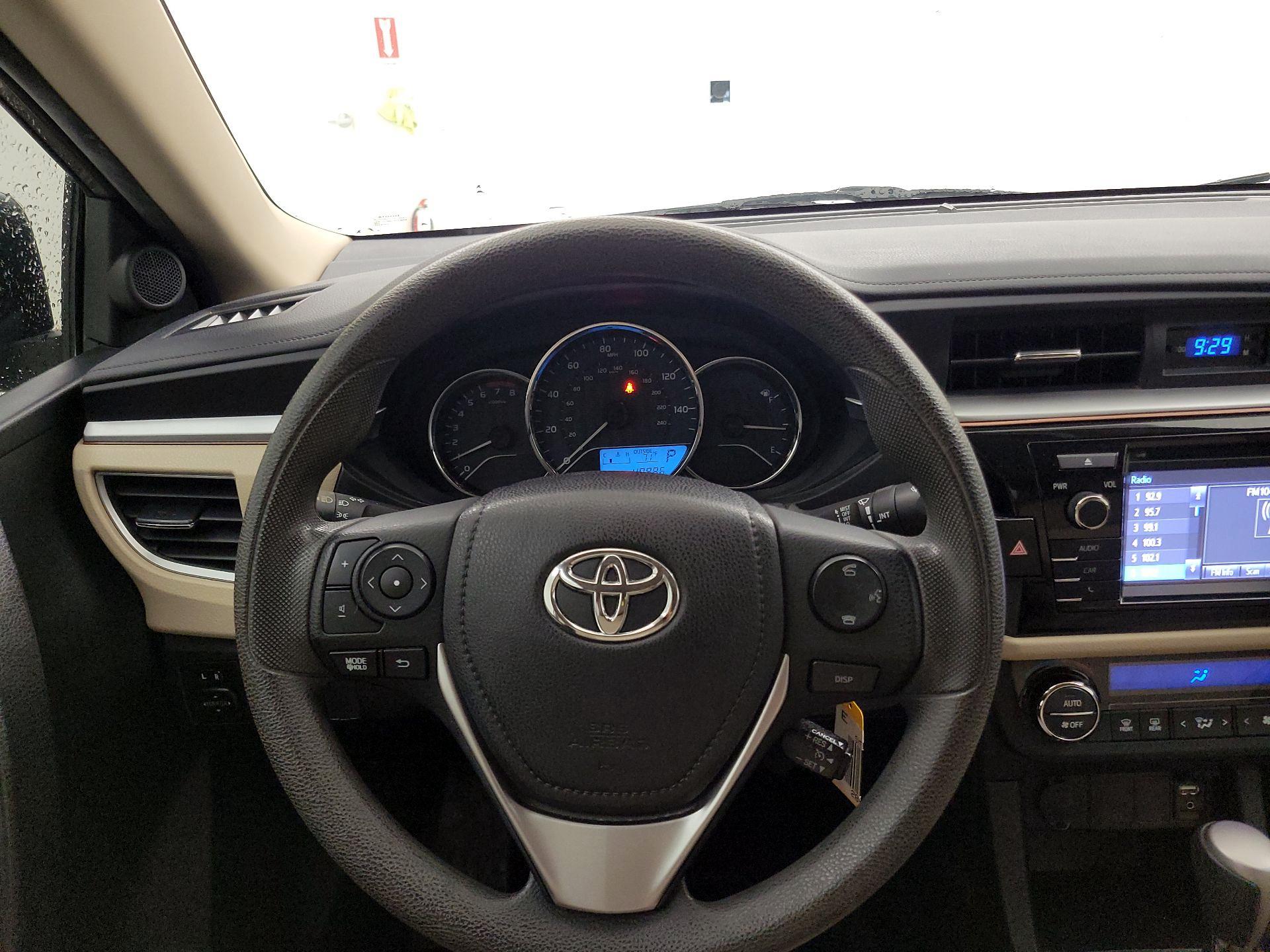 Thumbnail: 2016 Toyota Corolla - 10