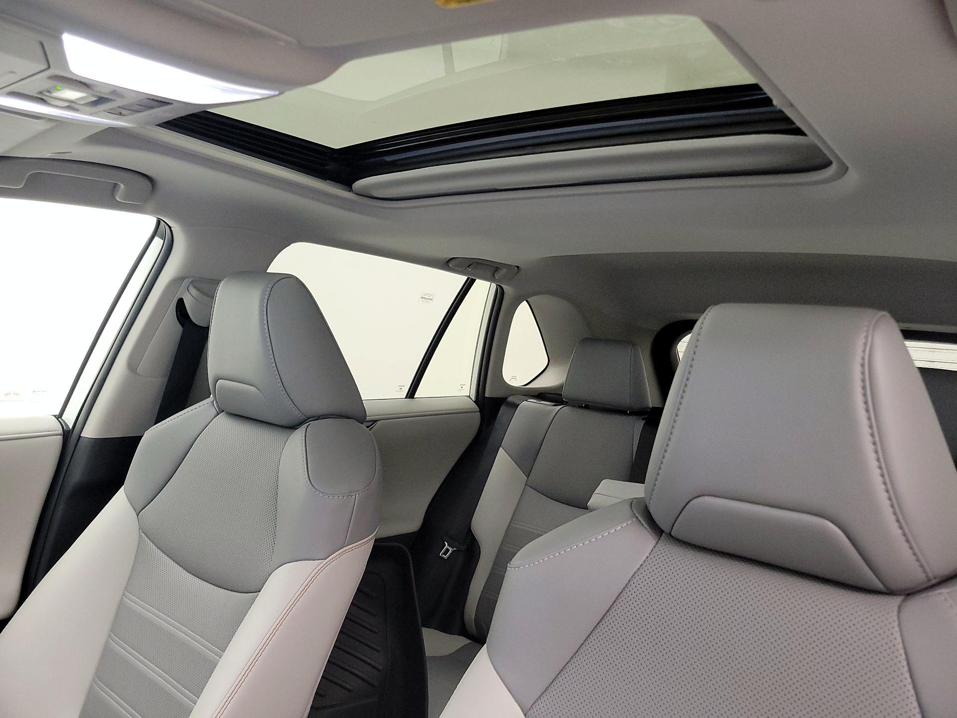 Thumbnail: 2025 Toyota RAV4 - 19