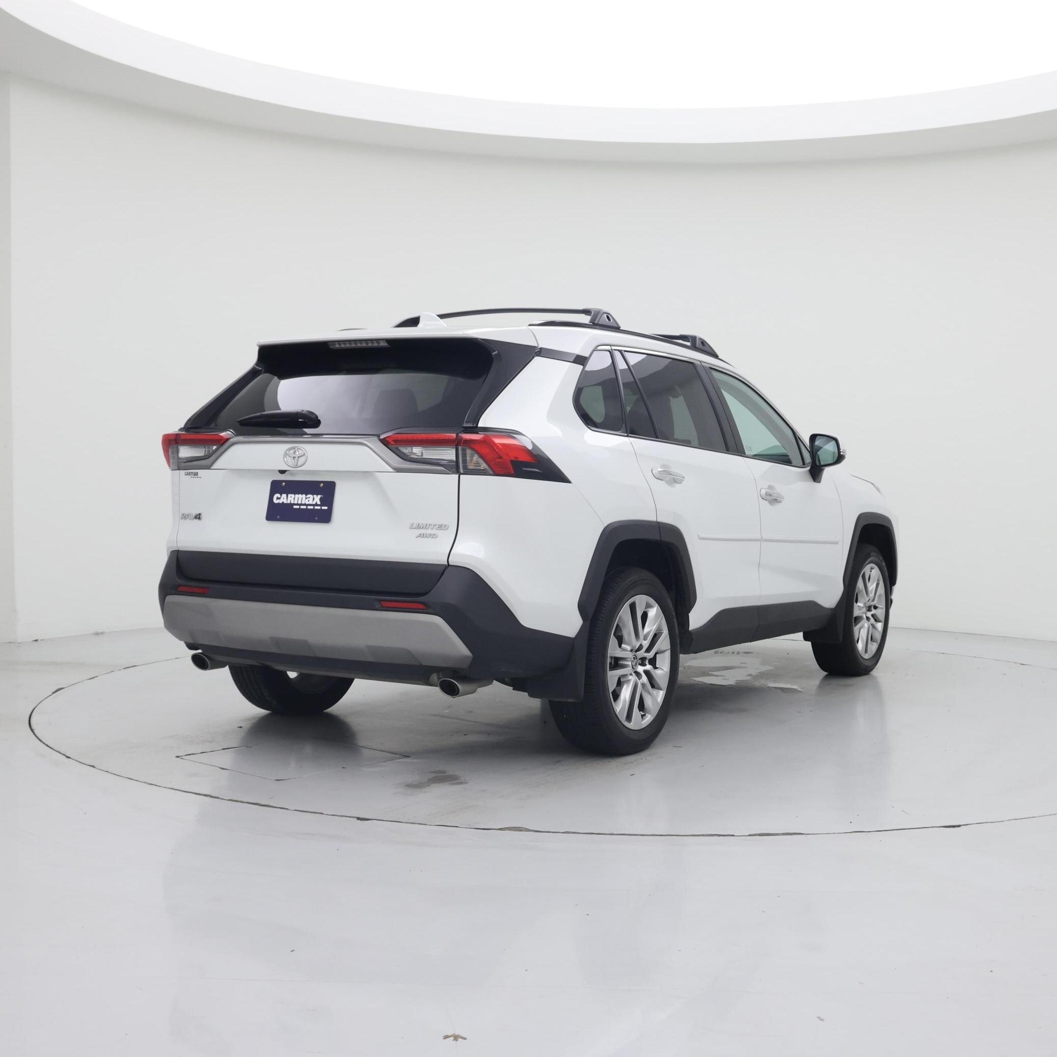 Thumbnail: 2025 Toyota RAV4 - 8