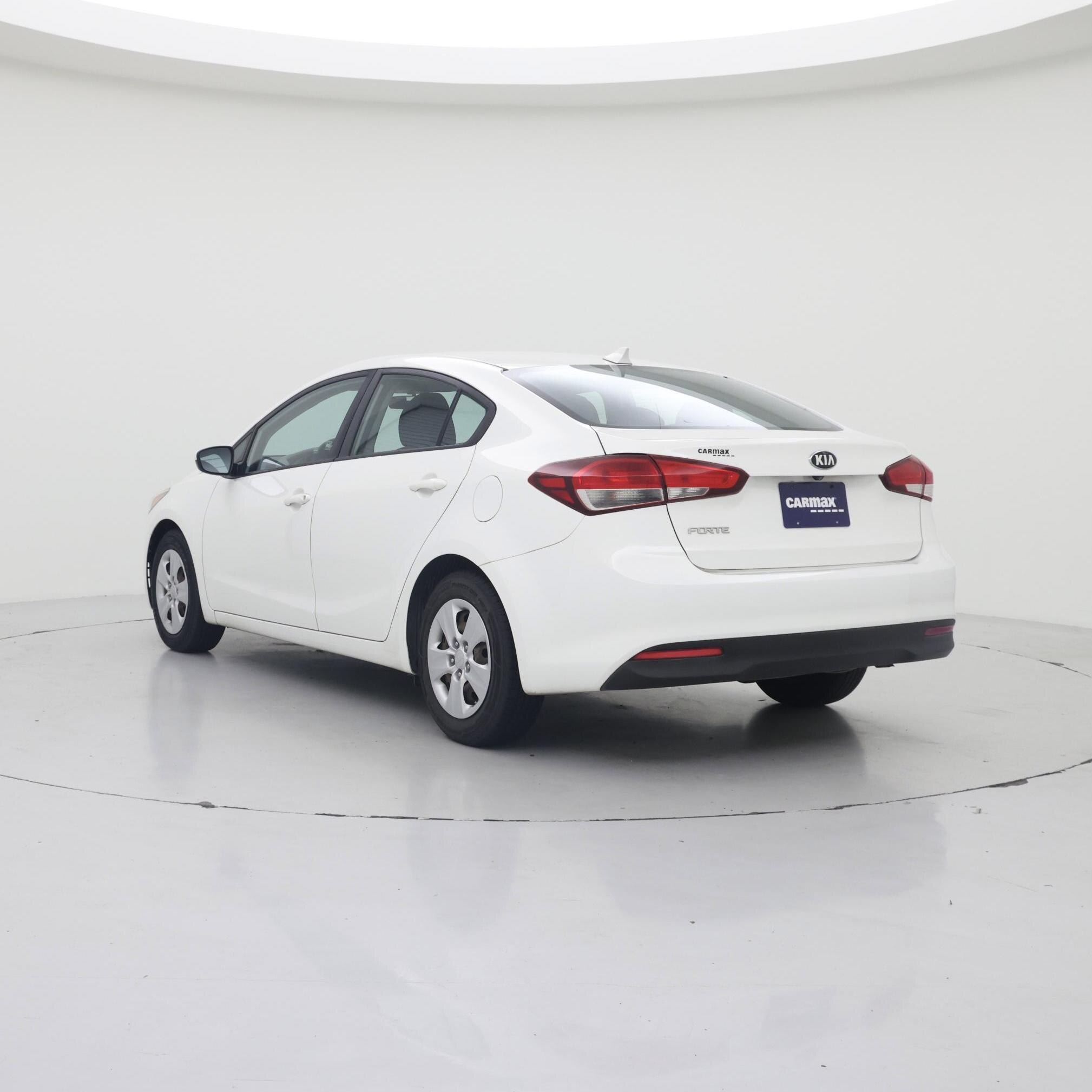 Thumbnail: 2018 Kia Forte - 2