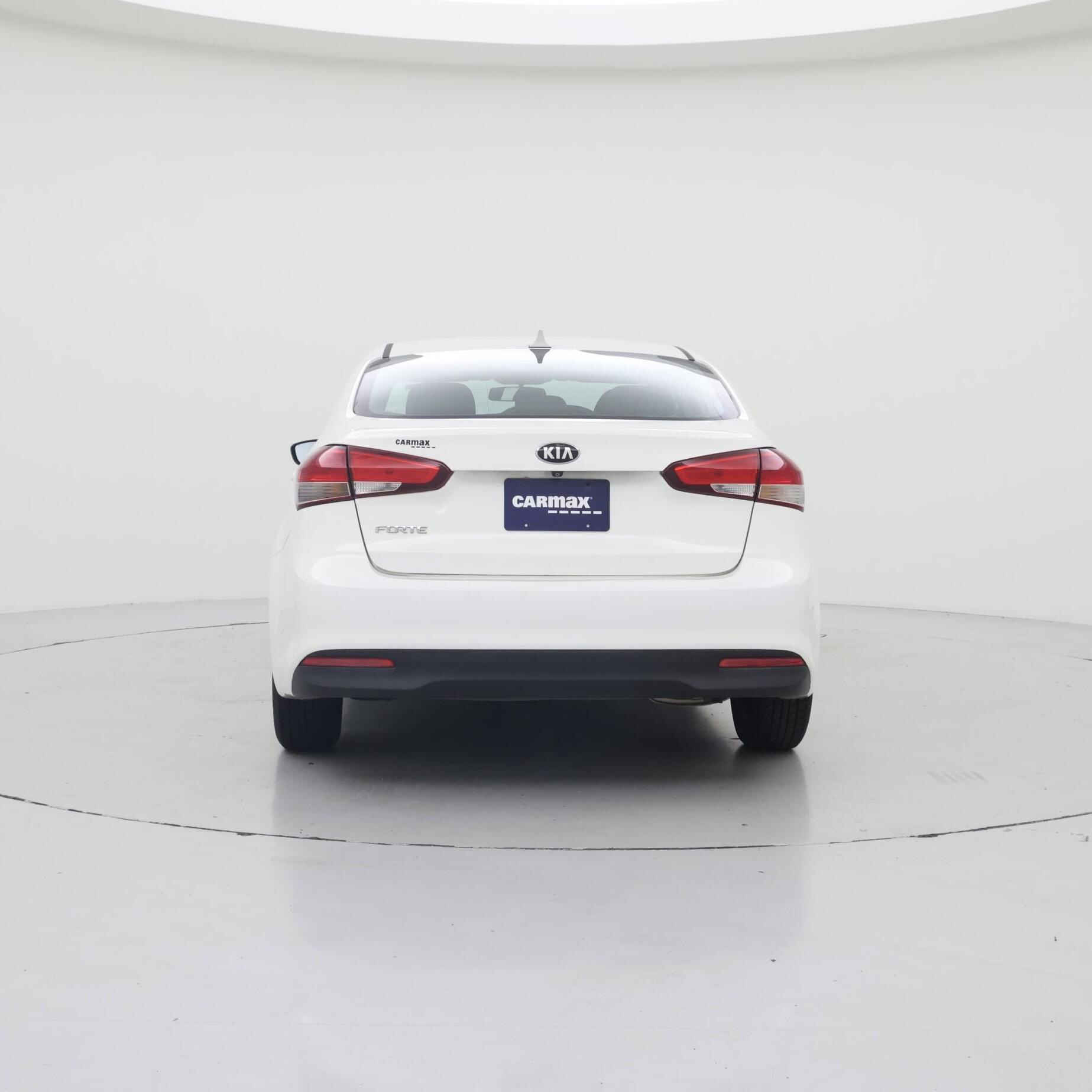 Thumbnail: 2018 Kia Forte - 6