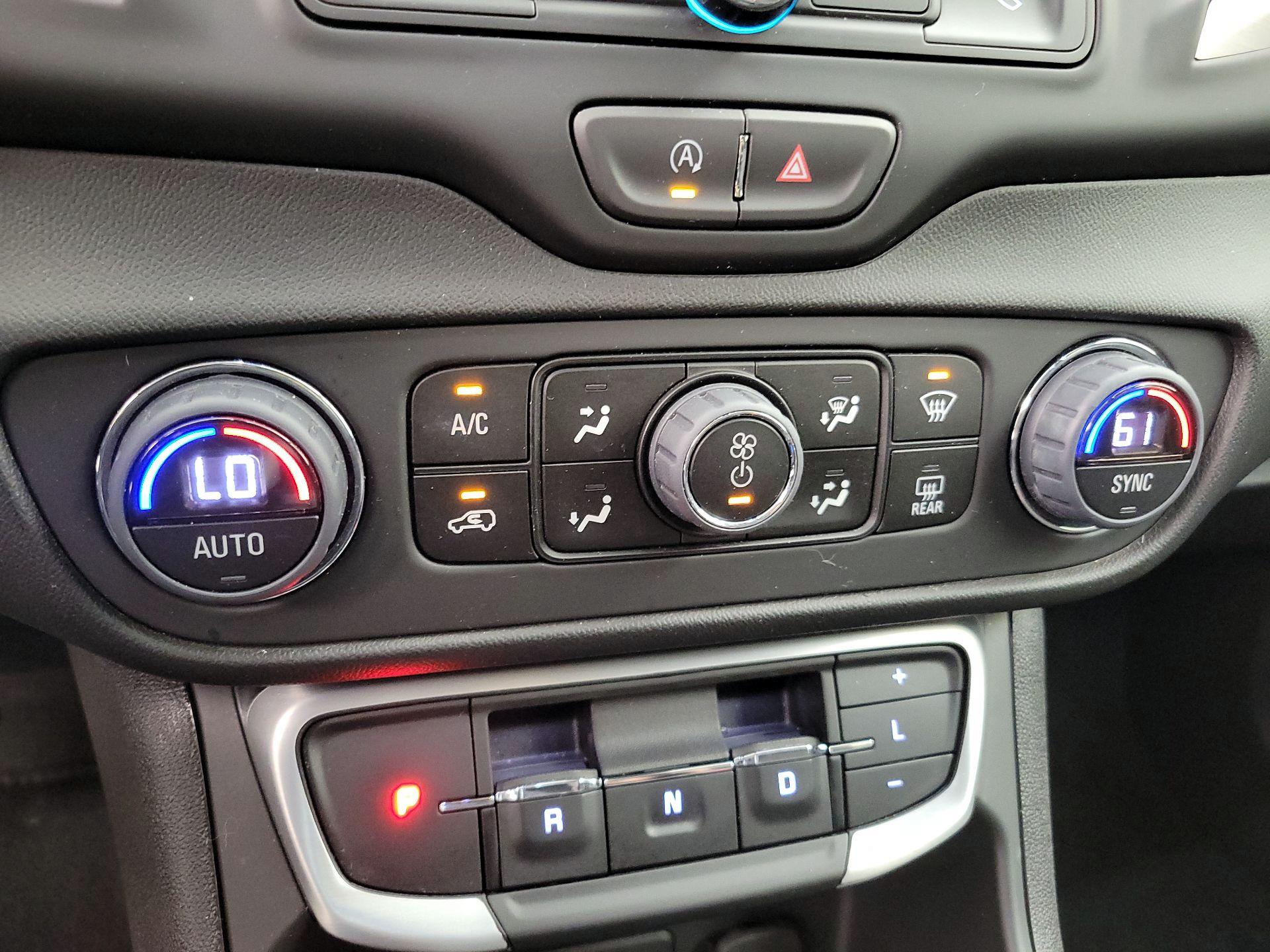 Thumbnail: 2024 GMC Terrain - 16