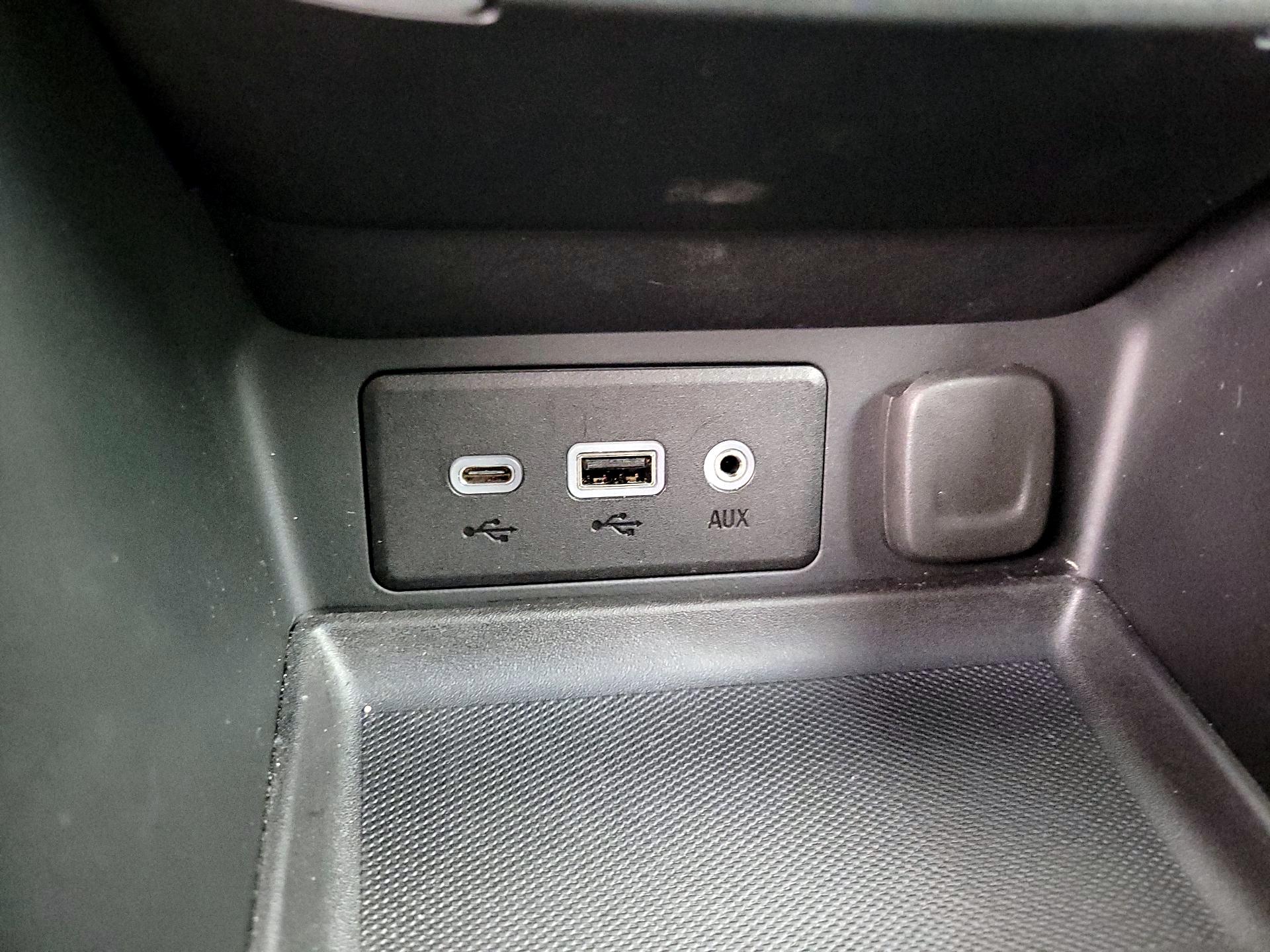 Thumbnail: 2024 GMC Terrain - 18