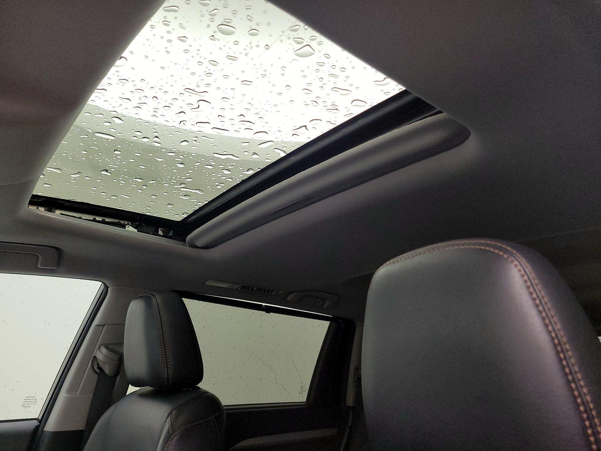 Thumbnail: 2016 Toyota Highlander - 20