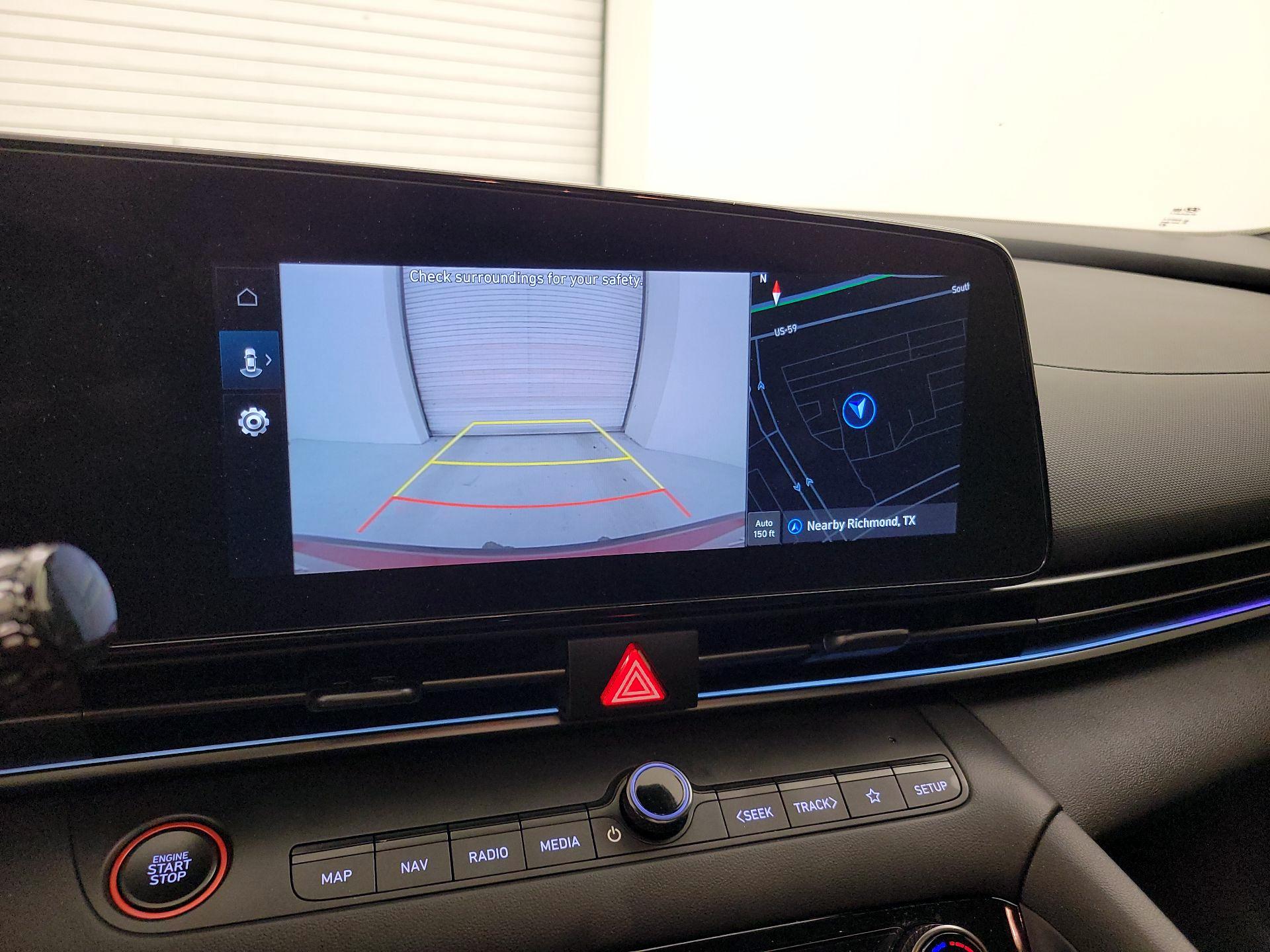 Thumbnail: 2025 Hyundai Elantra - 15