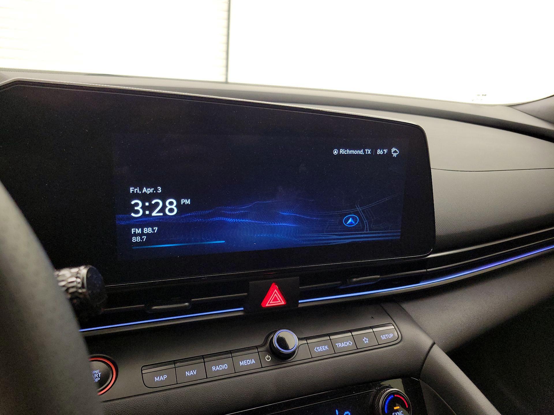 Thumbnail: 2025 Hyundai Elantra - 16