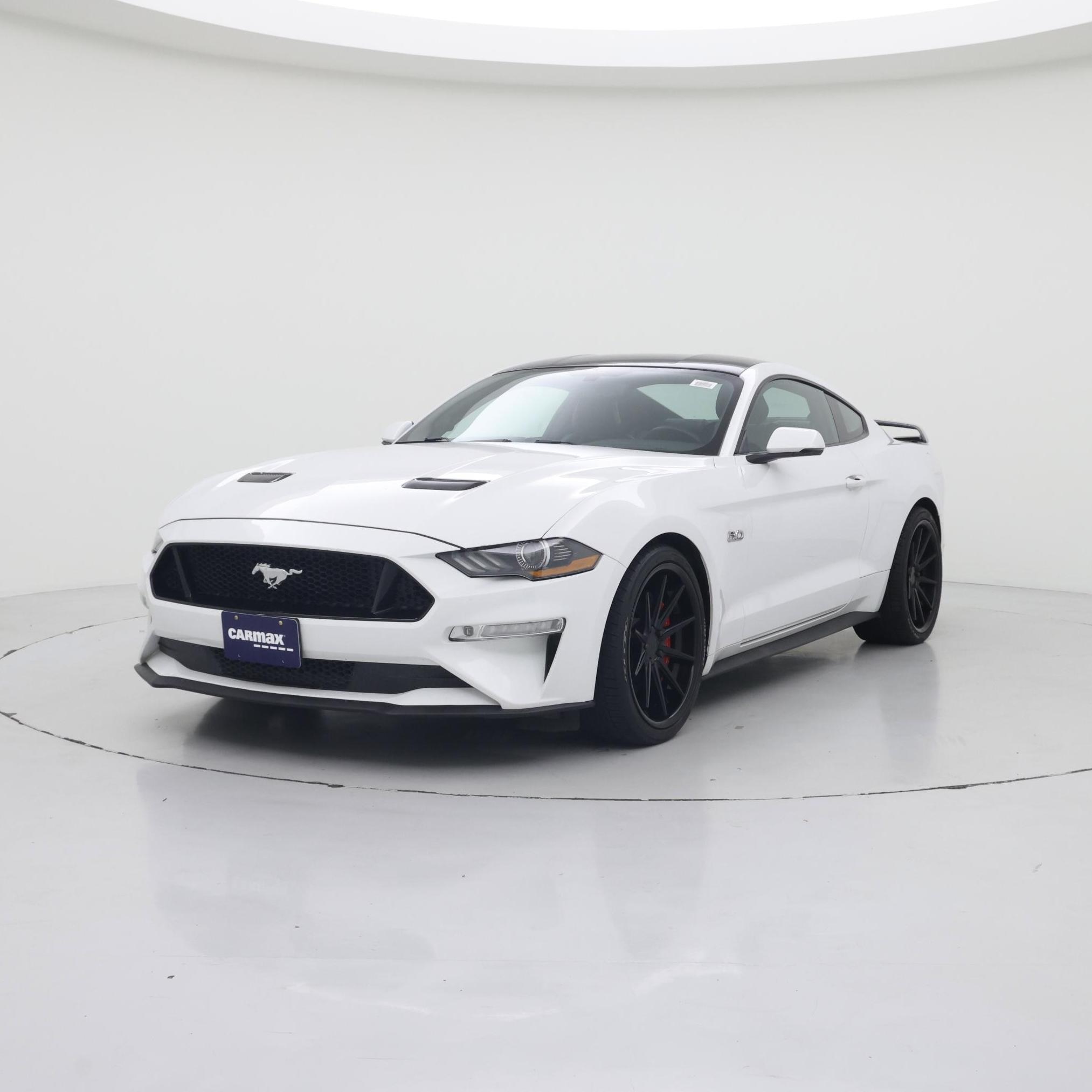 Thumbnail: 2019 Ford Mustang - 4