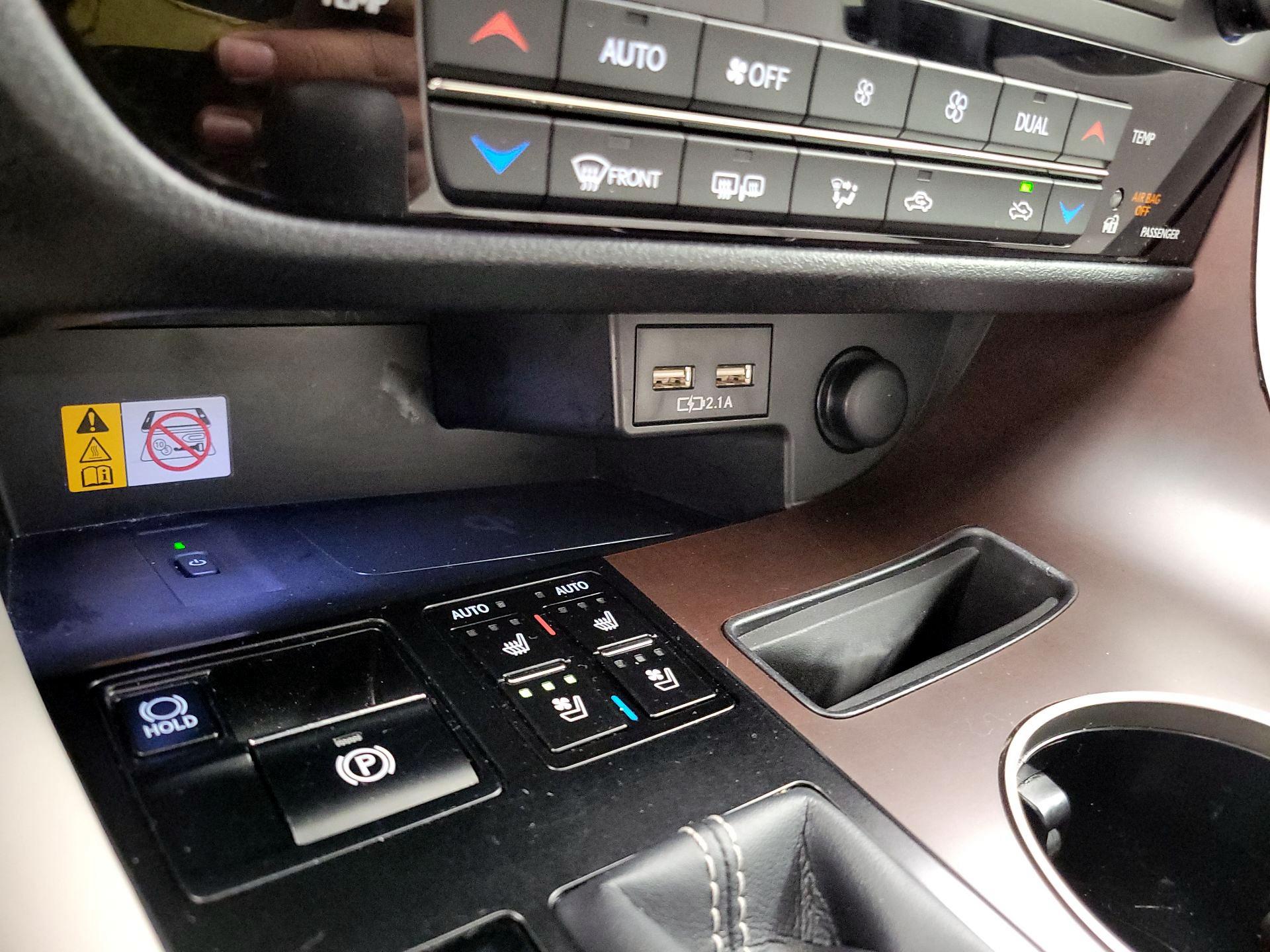 Thumbnail: 2022 Lexus RX - 18