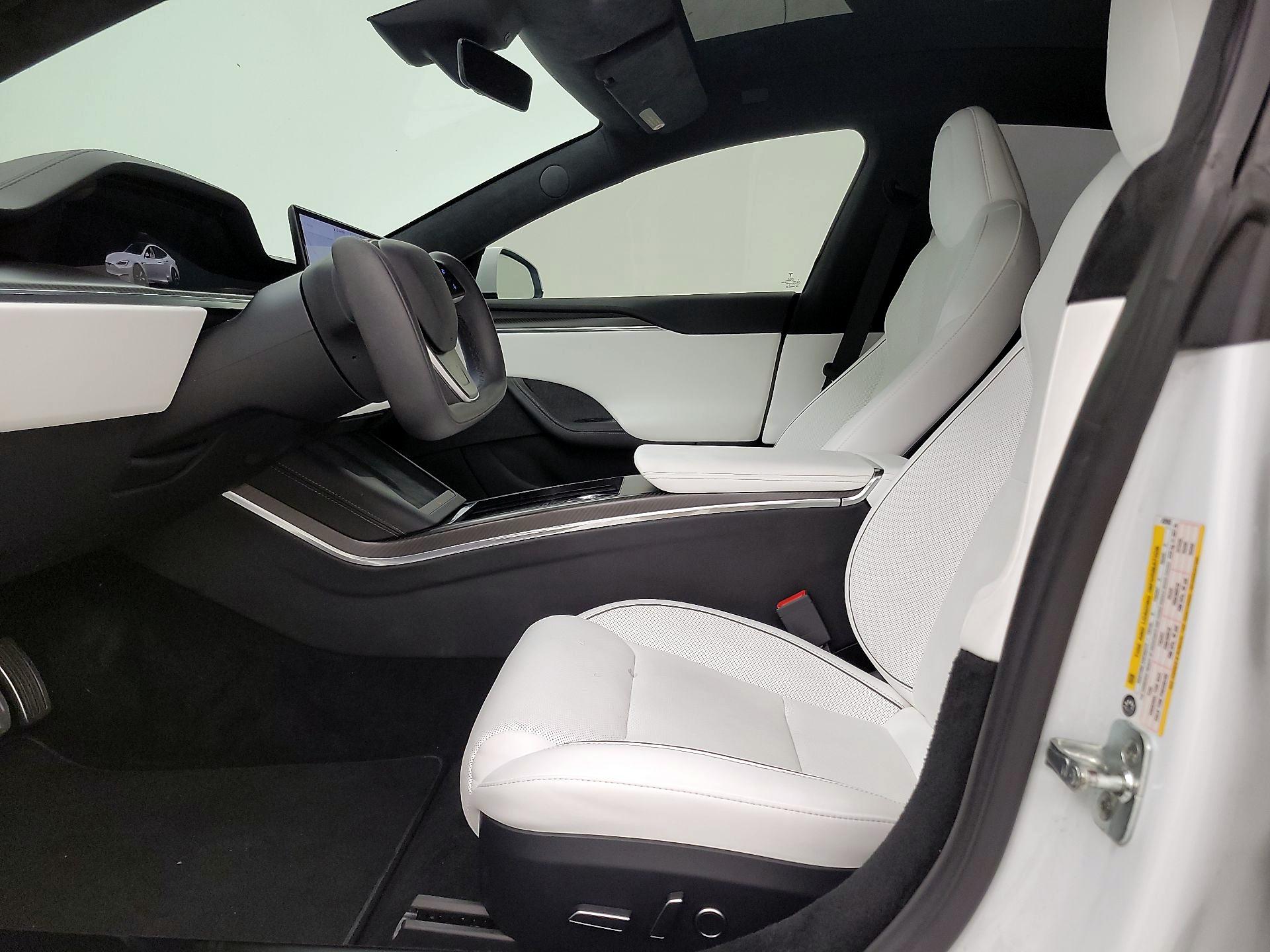 Thumbnail: 2021 Tesla Model S - 11