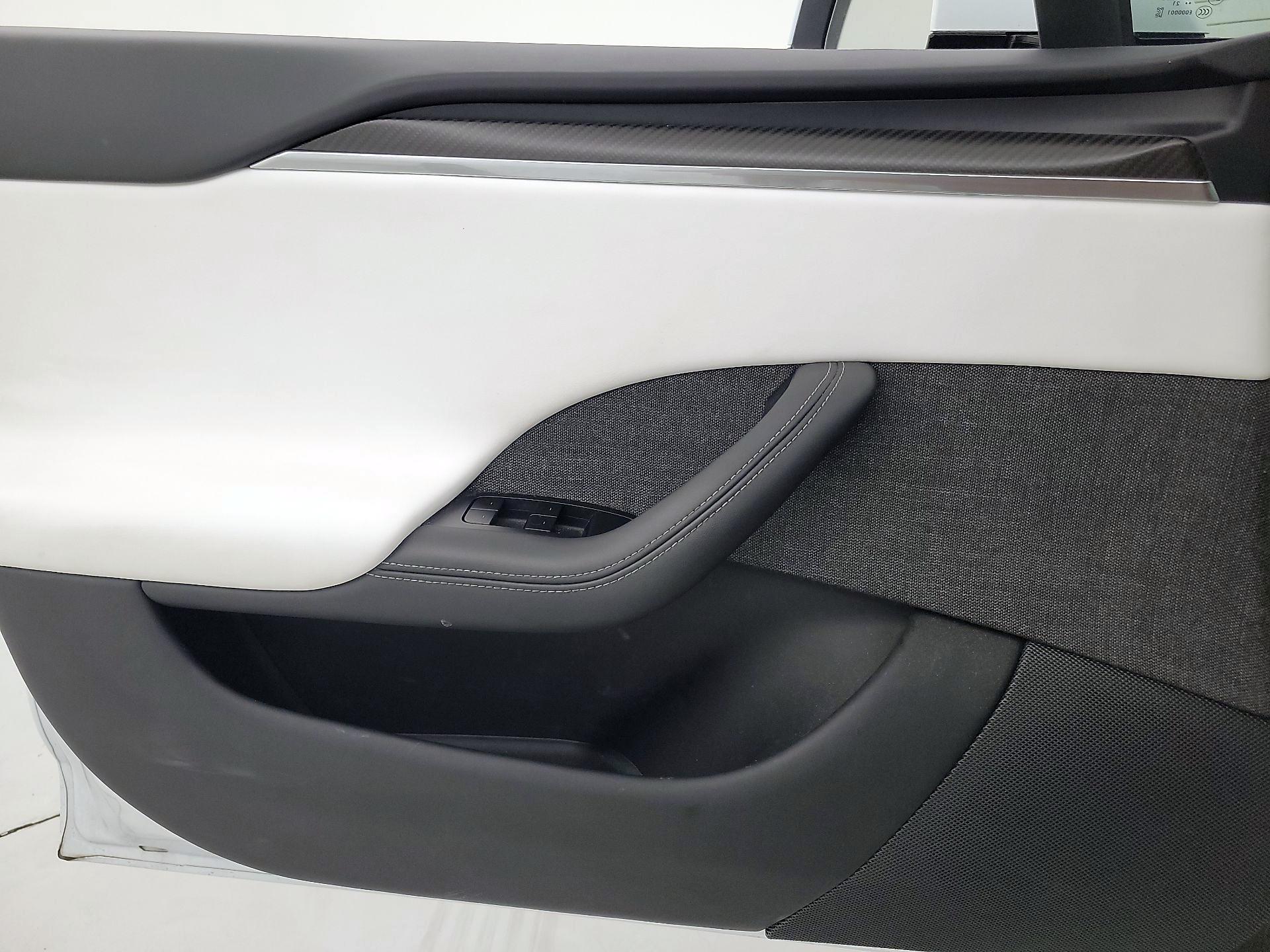 Thumbnail: 2021 Tesla Model S - 12