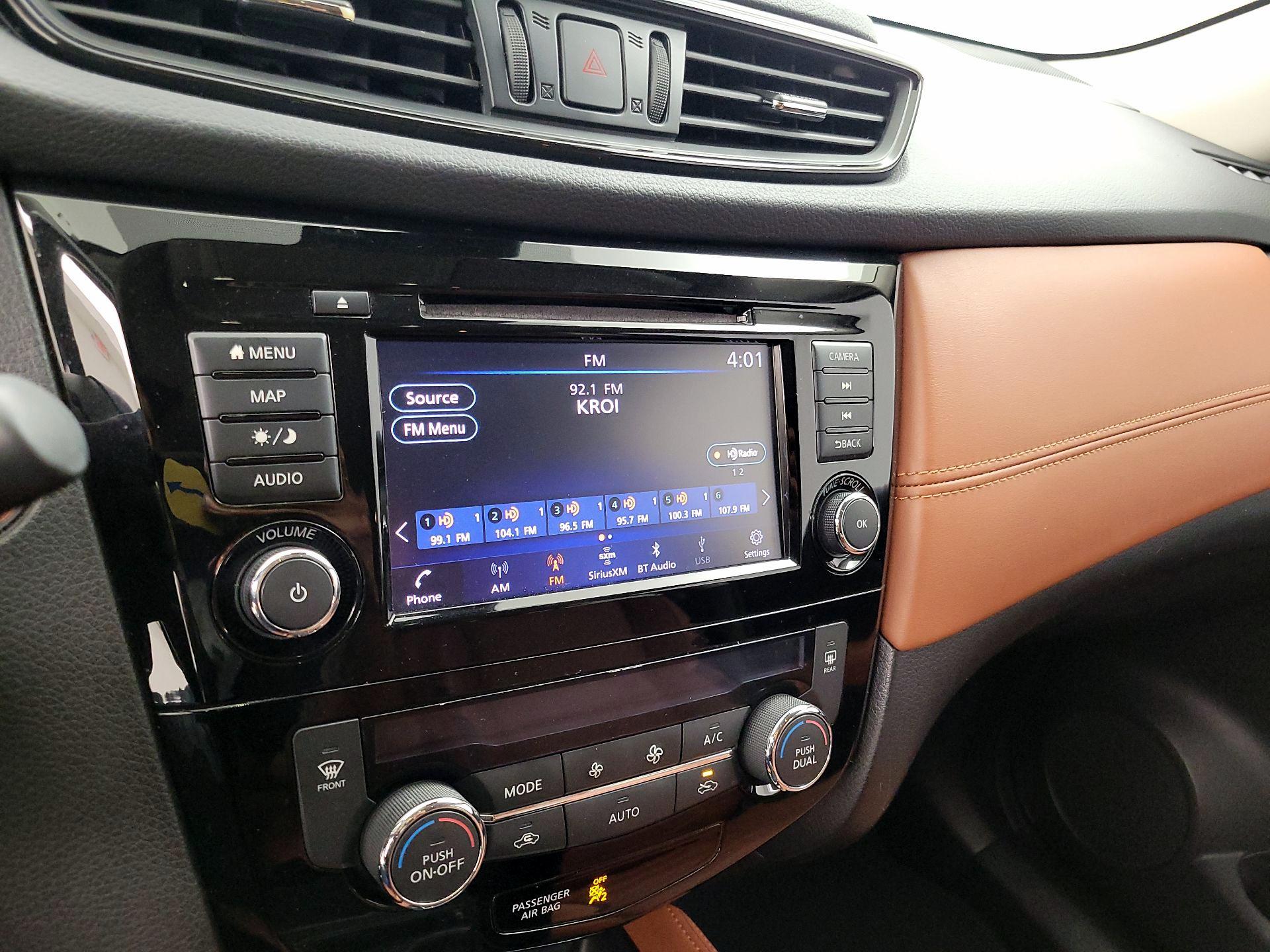 Thumbnail: 2018 Nissan Rogue - 16
