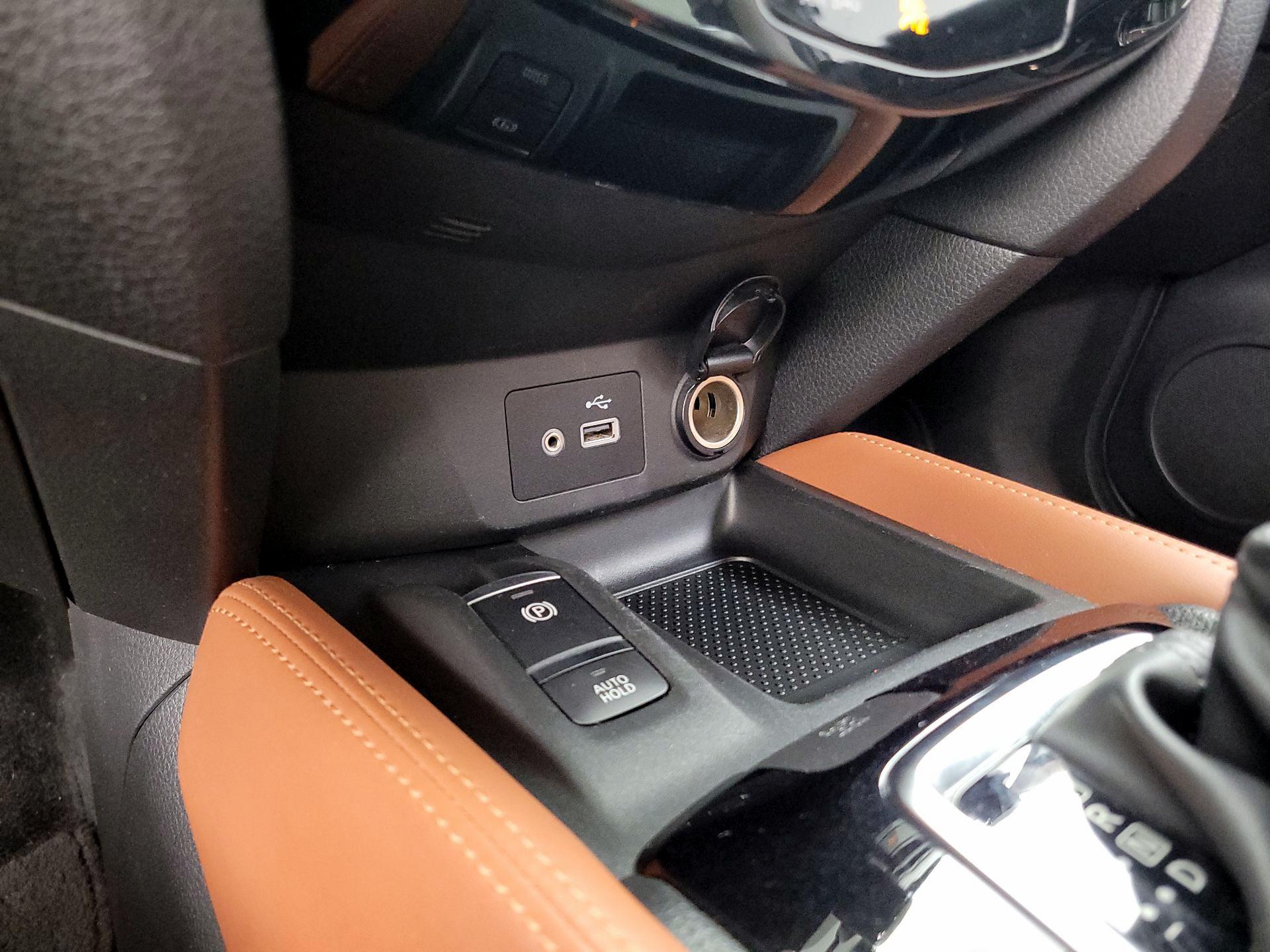 Thumbnail: 2018 Nissan Rogue - 19
