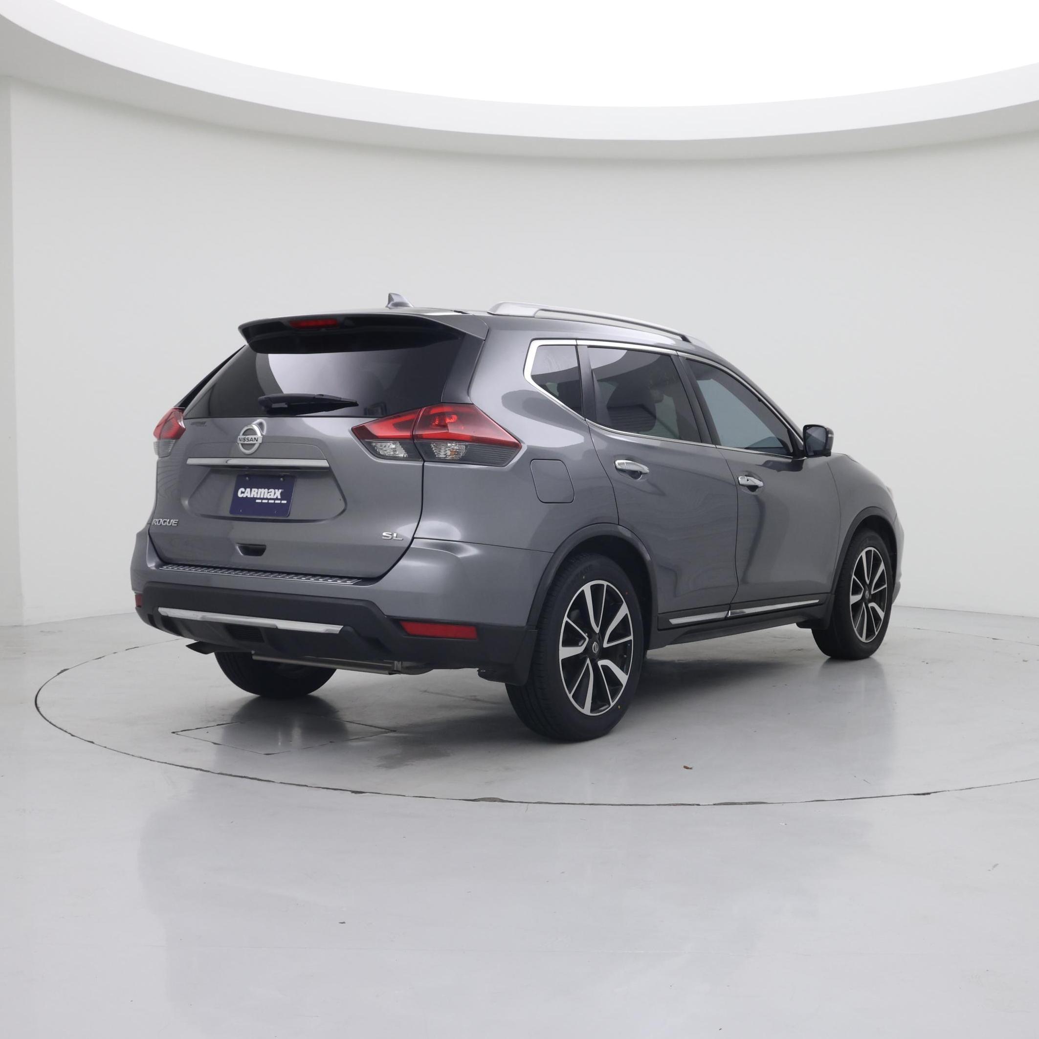 Thumbnail: 2018 Nissan Rogue - 8