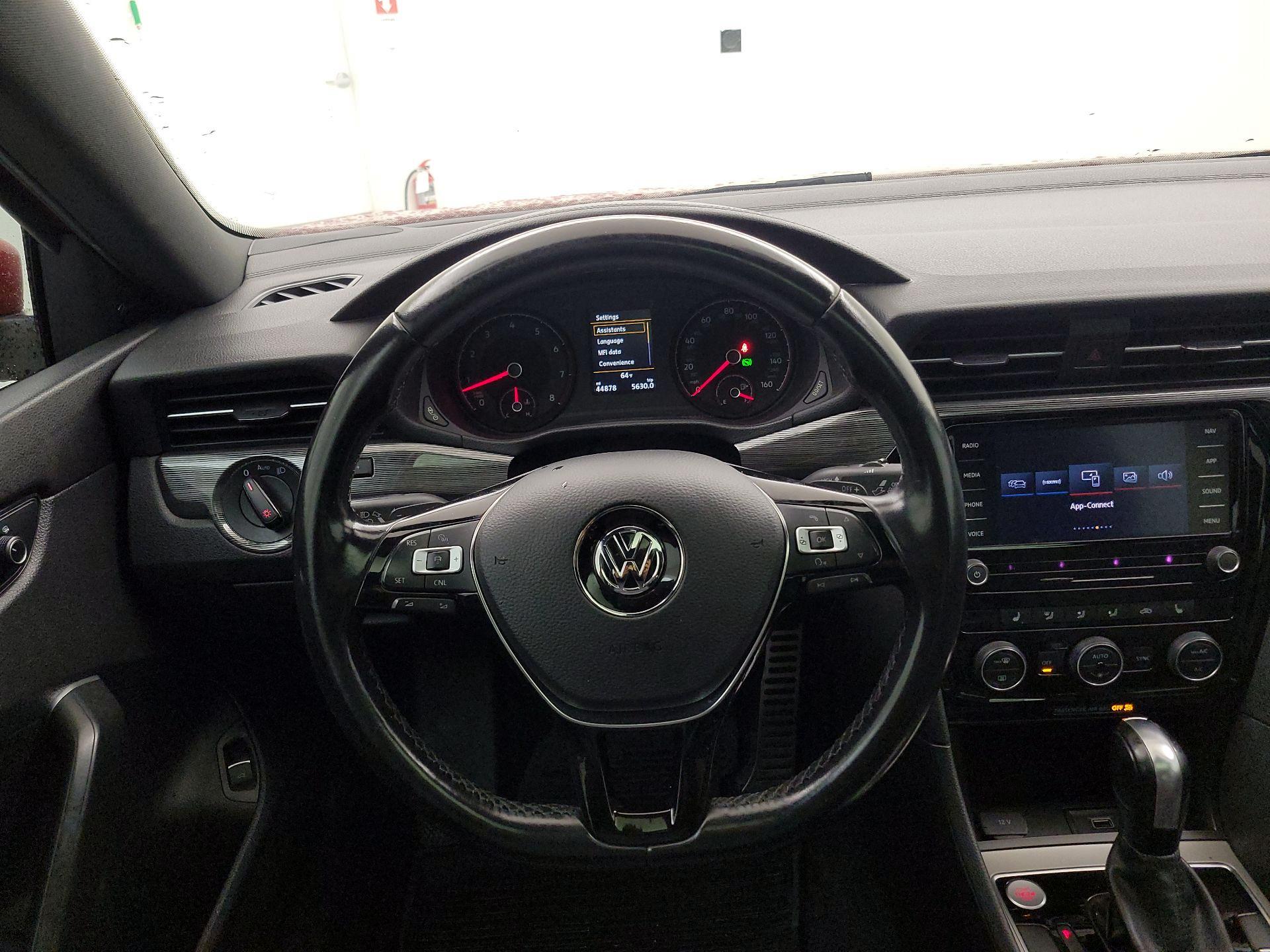 Thumbnail: 2022 Volkswagen Passat - 10