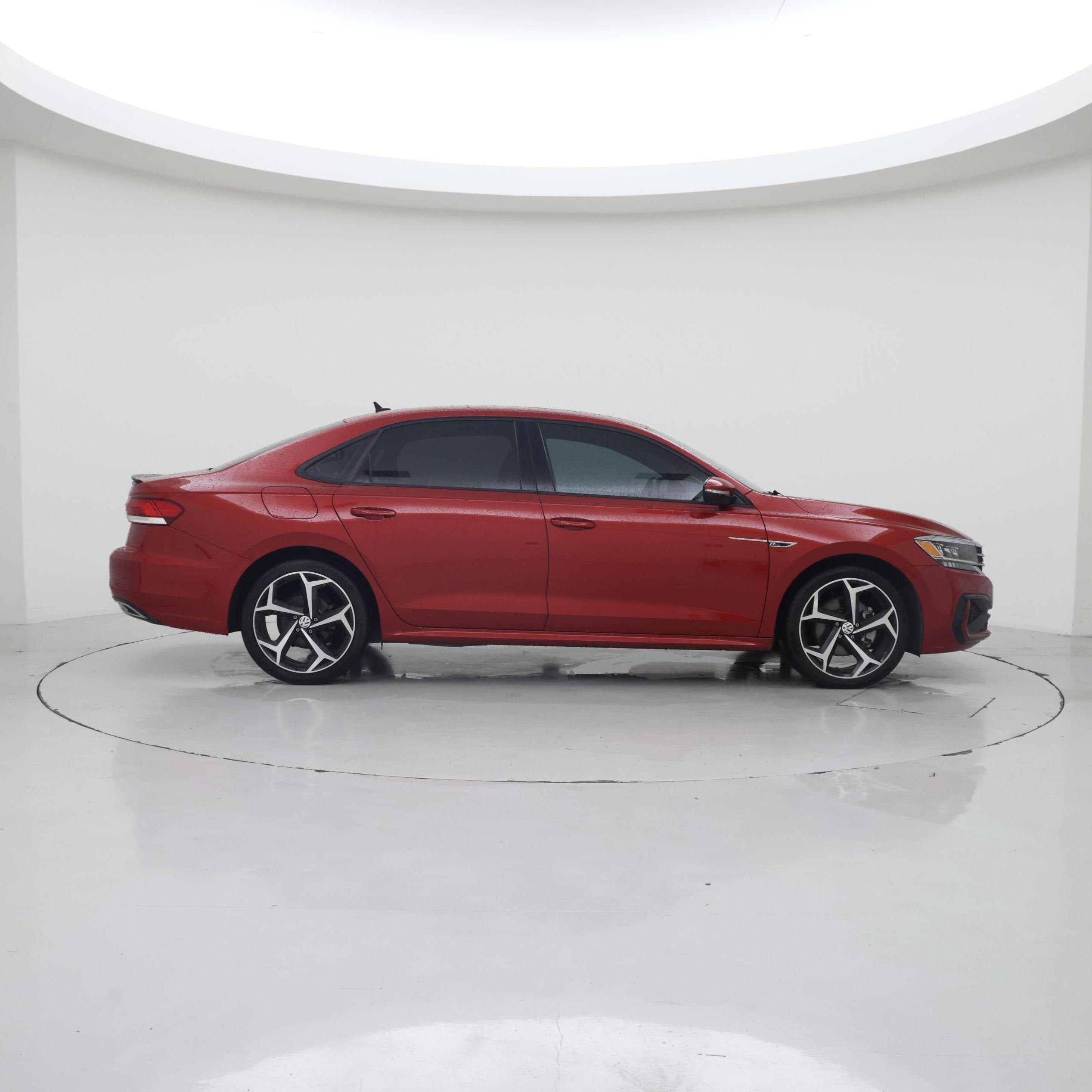 Thumbnail: 2022 Volkswagen Passat - 7