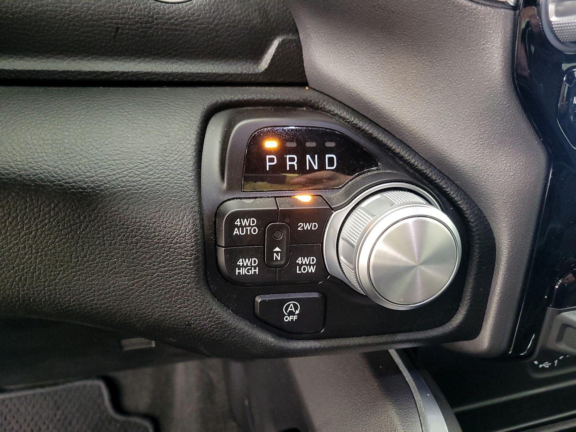 Thumbnail: 2024 RAM 1500 - 18