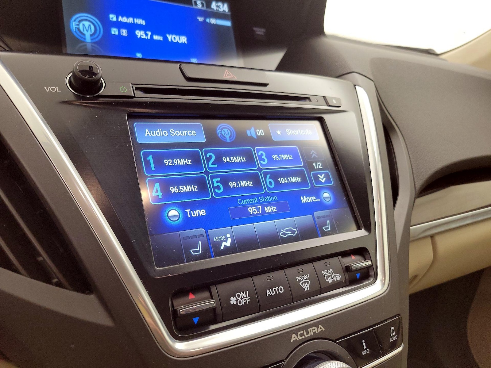 2015 Acura MDX Base - Photo 16