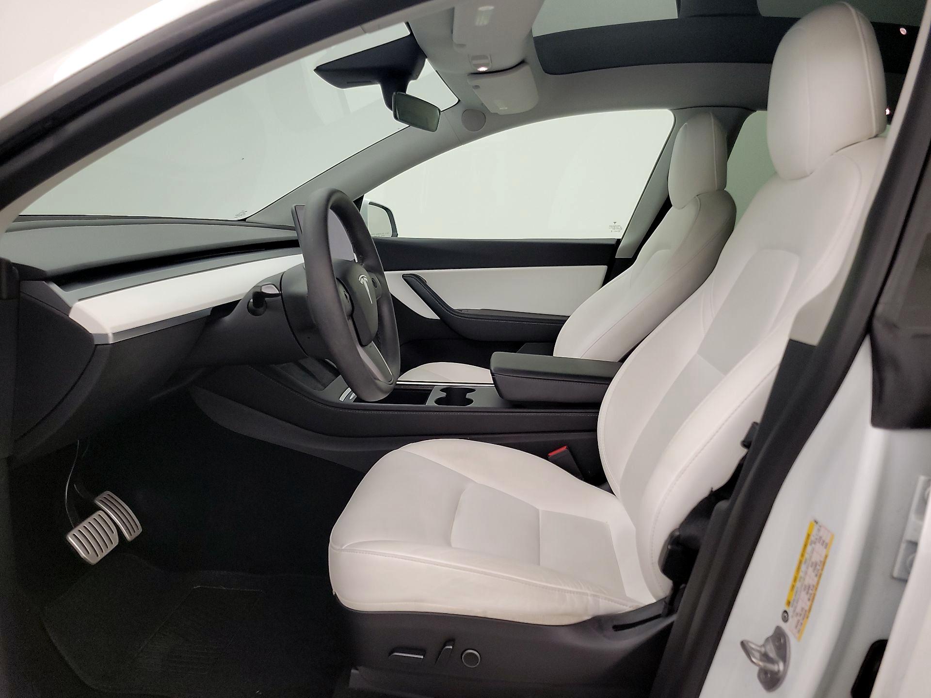 Thumbnail: 2022 Tesla Model Y - 11