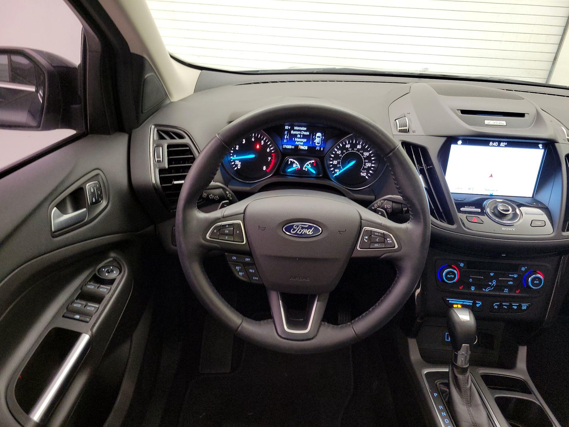 Thumbnail: 2017 Ford Escape - 10