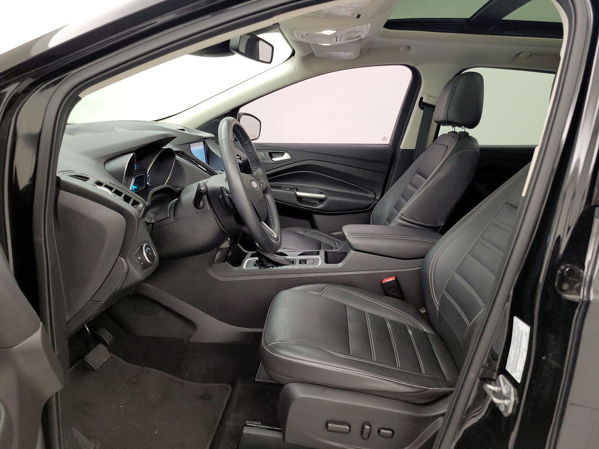 Thumbnail: 2017 Ford Escape - 11