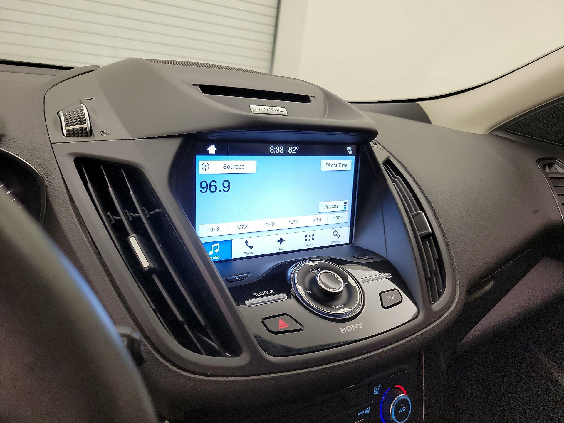 Thumbnail: 2017 Ford Escape - 16
