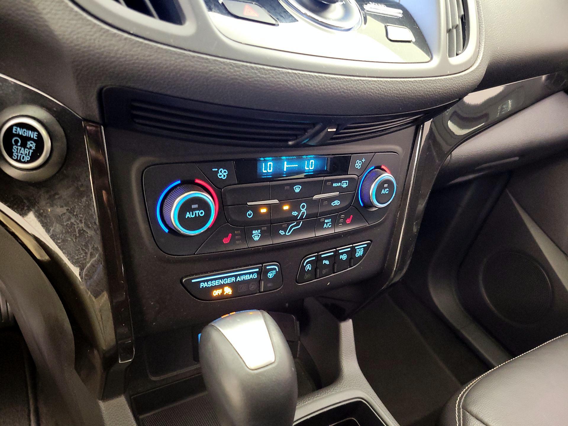 Thumbnail: 2017 Ford Escape - 17