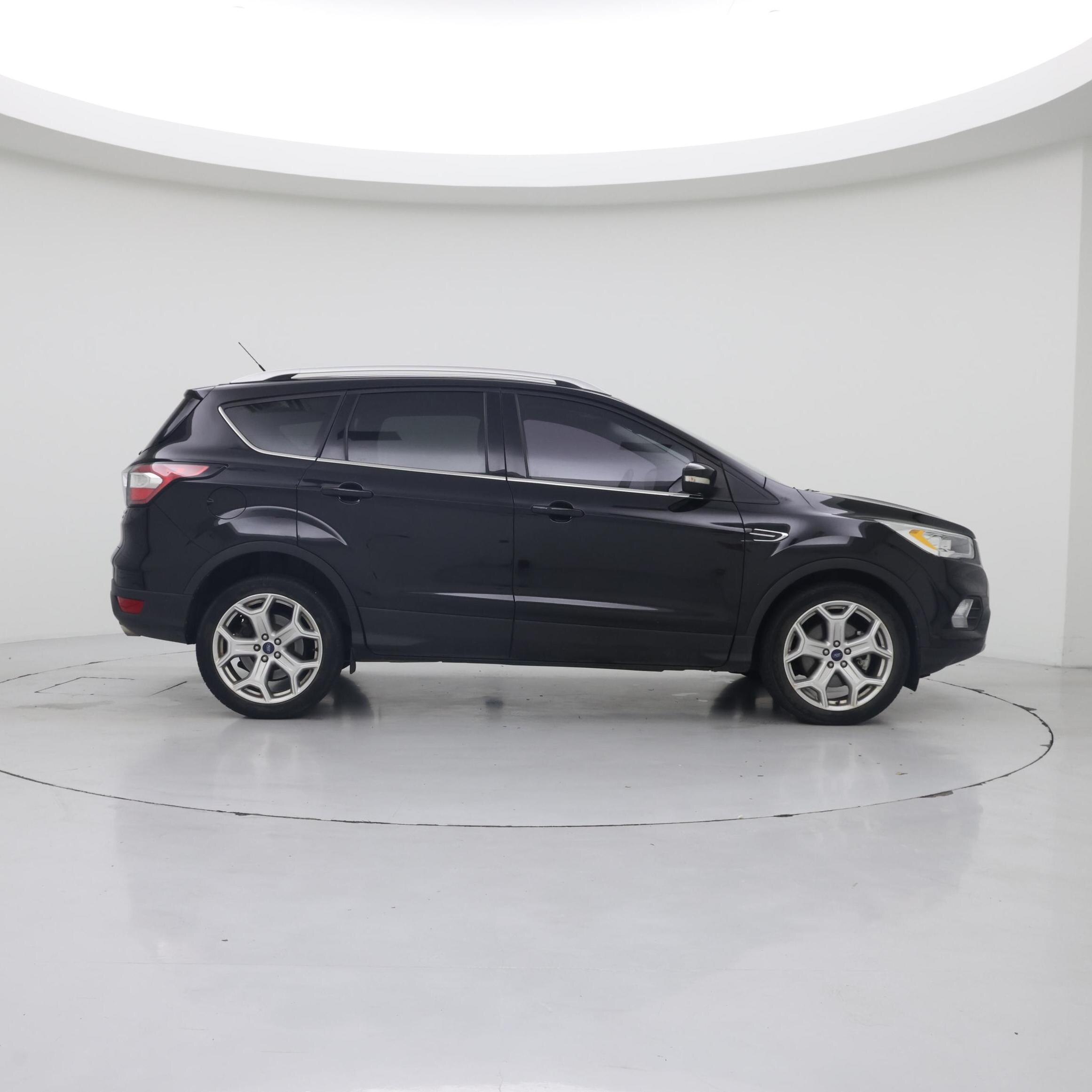 Thumbnail: 2017 Ford Escape - 7