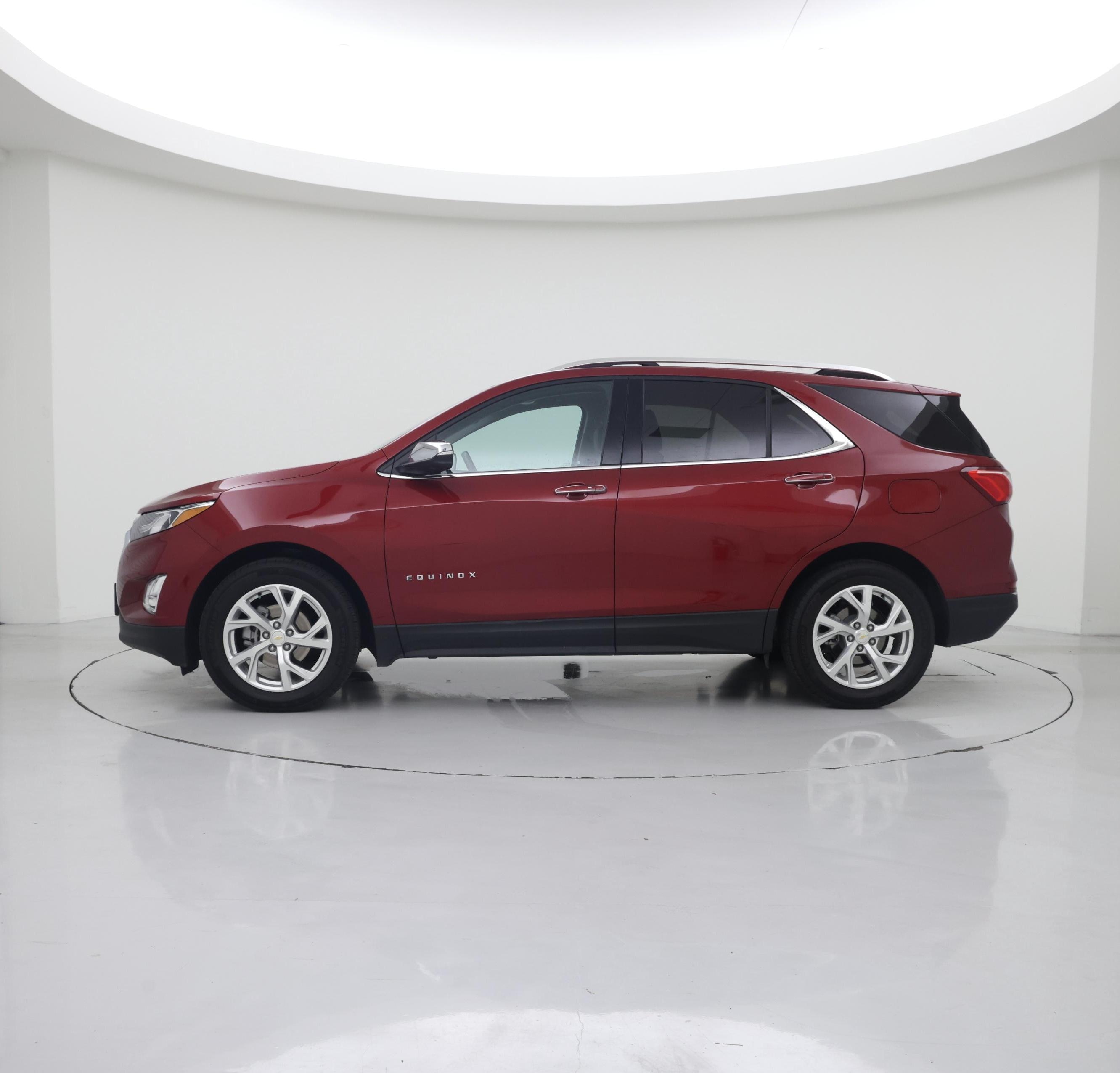 Thumbnail: 2021 Chevrolet Equinox - 3