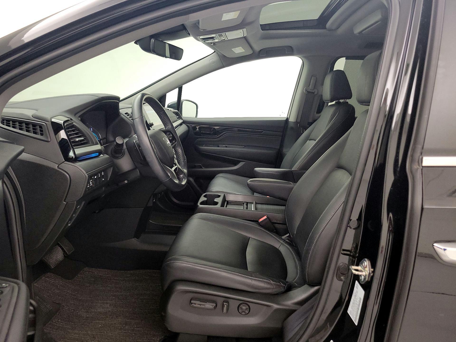 Thumbnail: 2021 Honda Odyssey - 11