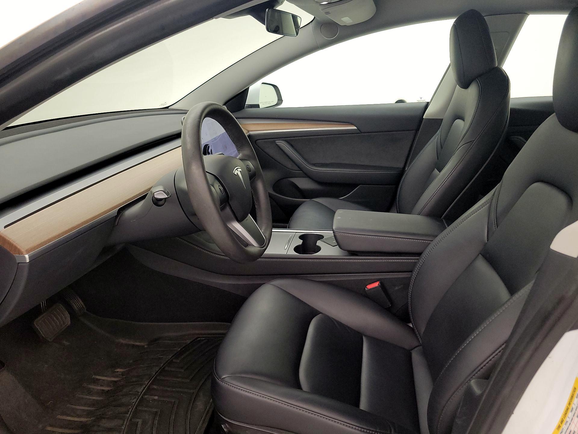 Thumbnail: 2023 Tesla Model 3 - 11