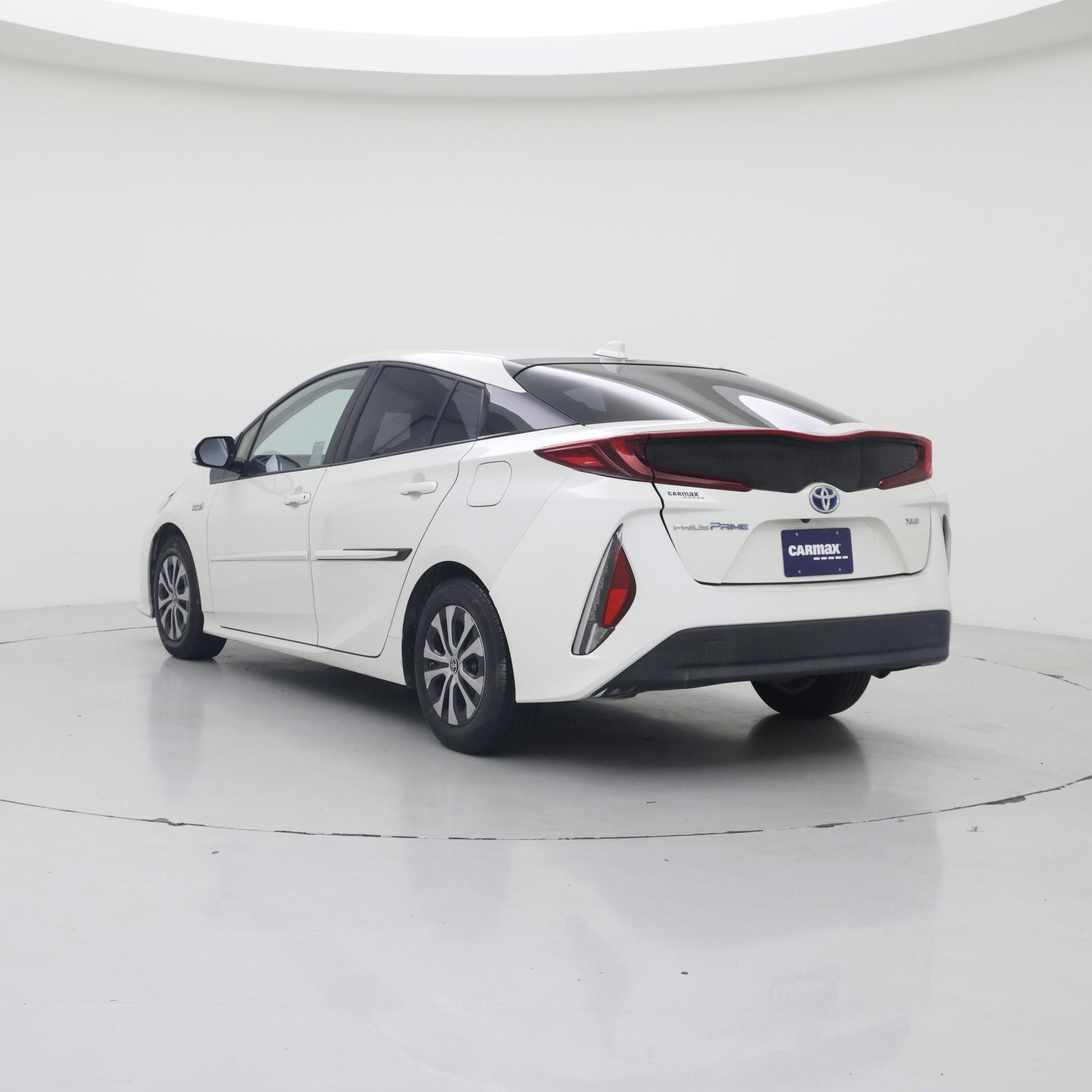 Thumbnail: 2020 Toyota Prius Prime - 2