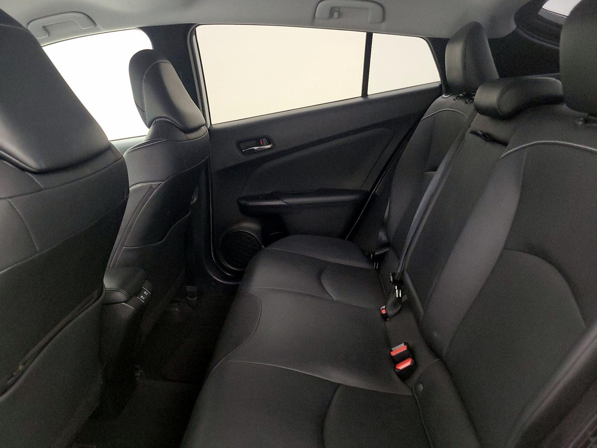Thumbnail: 2020 Toyota Prius Prime - 20