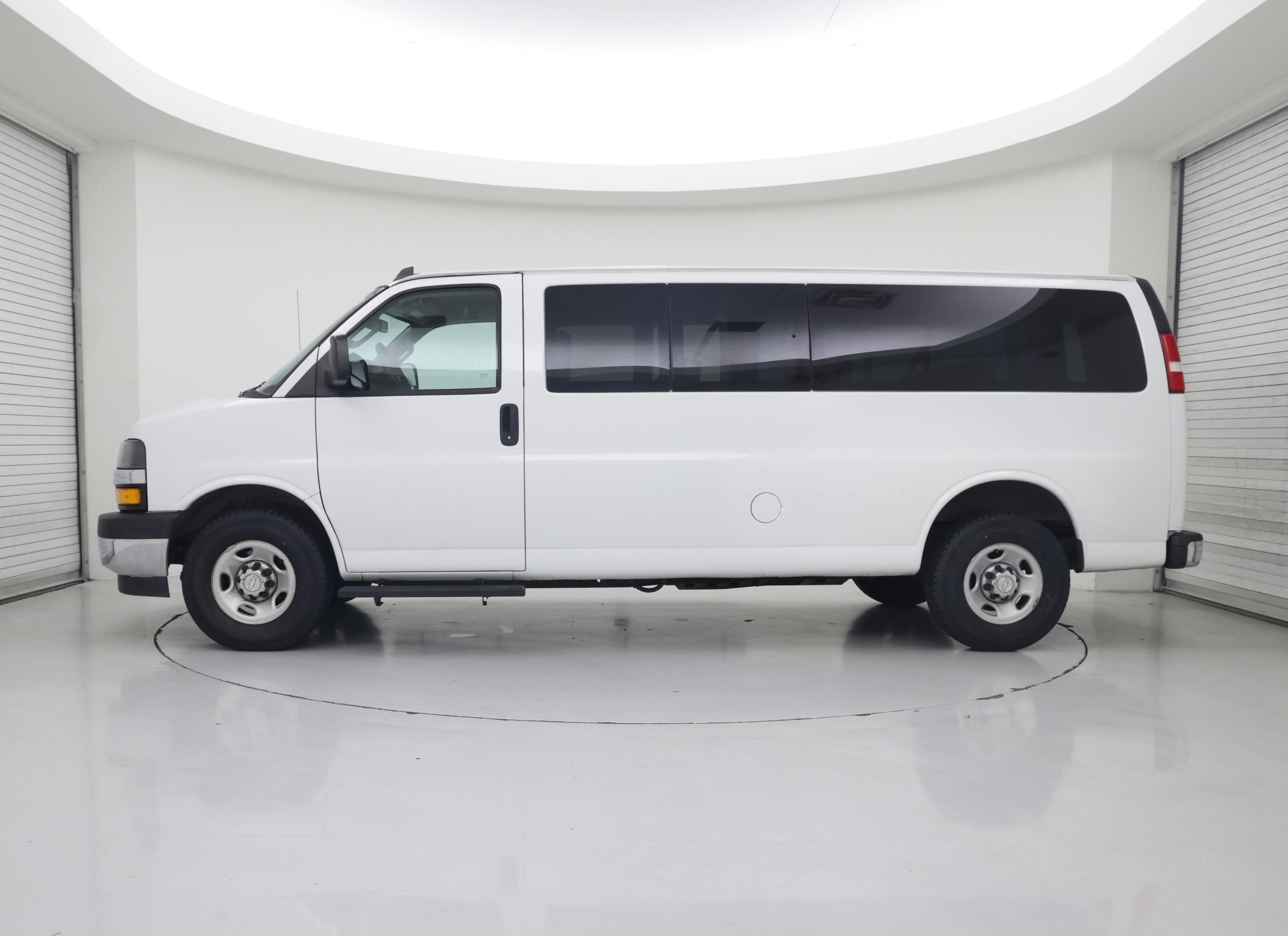 Thumbnail: 2019 Chevrolet Express - 3