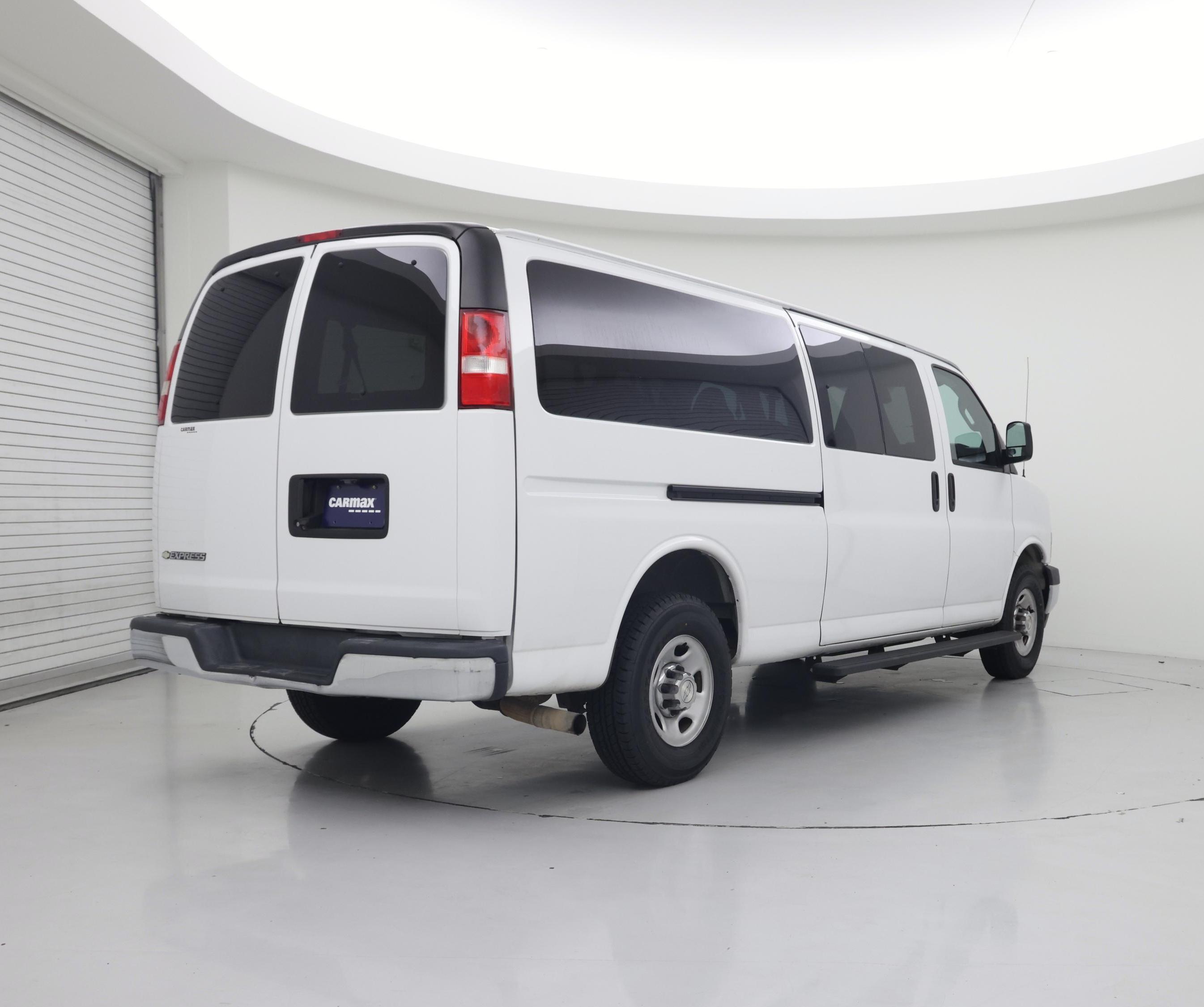 Thumbnail: 2019 Chevrolet Express - 8