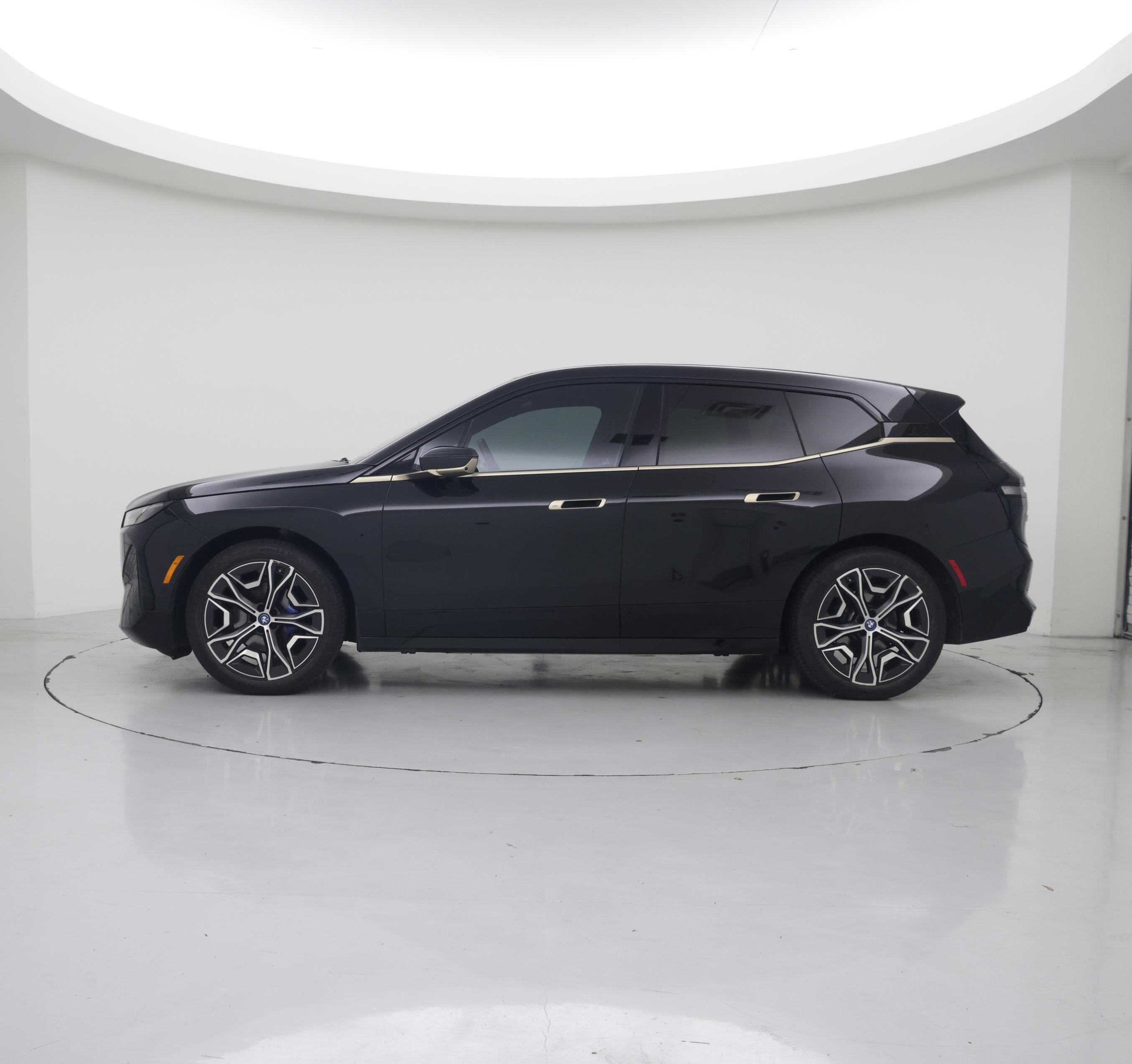 Thumbnail: 2023 BMW iX - 3