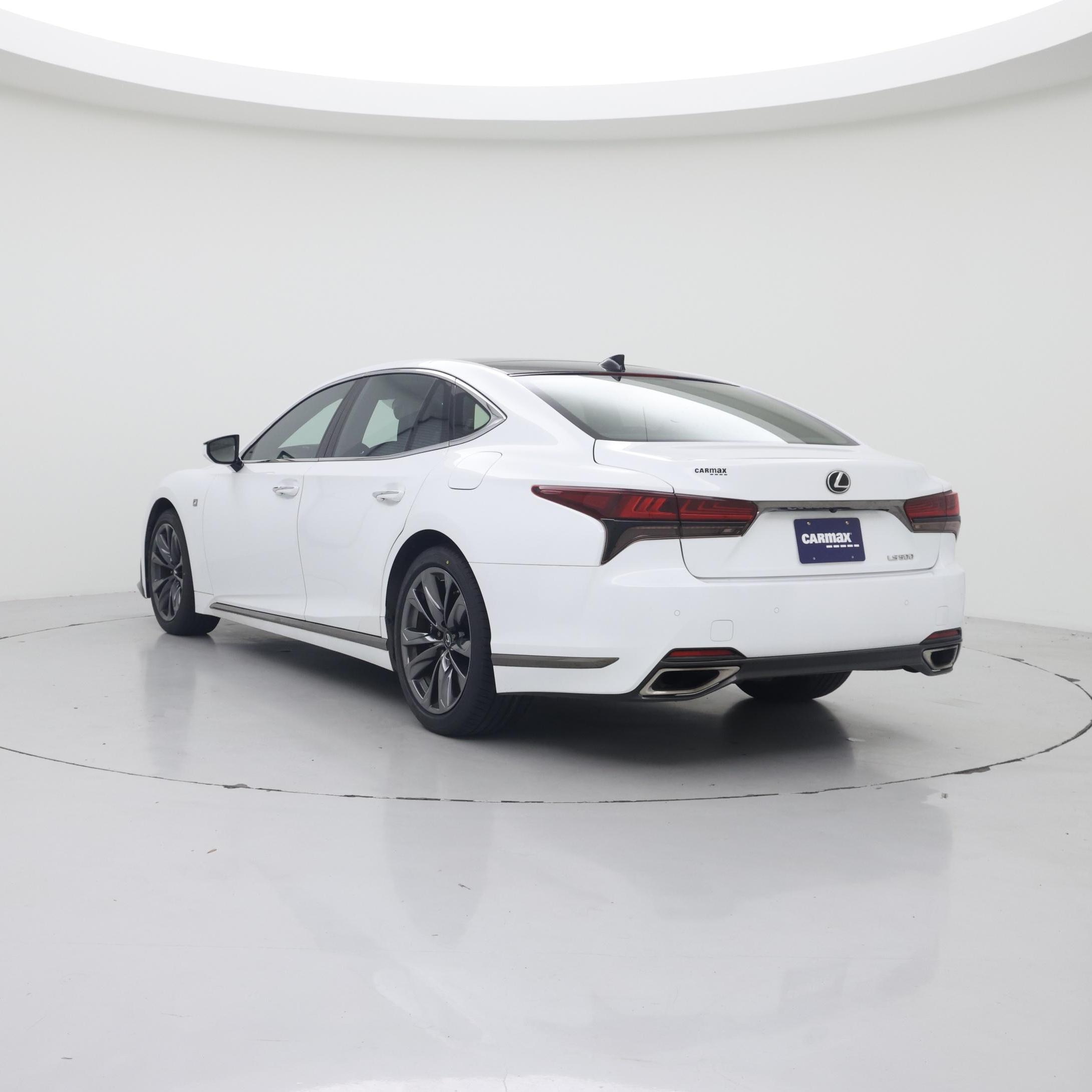 Thumbnail: 2022 Lexus LS - 2