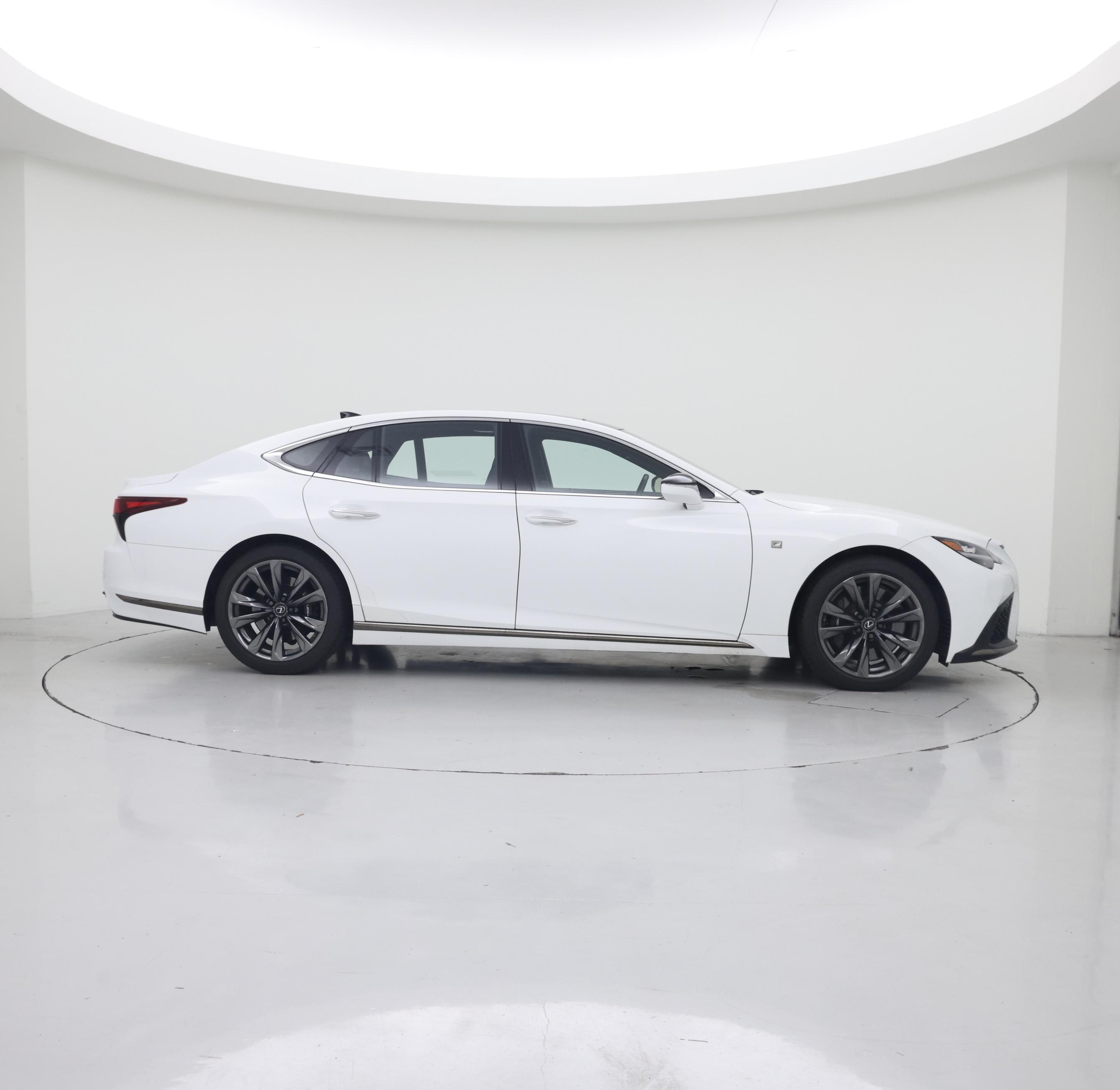 Thumbnail: 2022 Lexus LS - 7