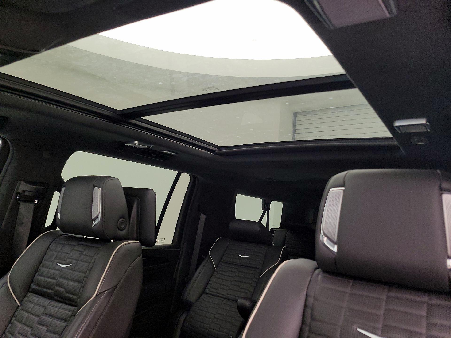 Thumbnail: 2023 Cadillac Escalade - 19