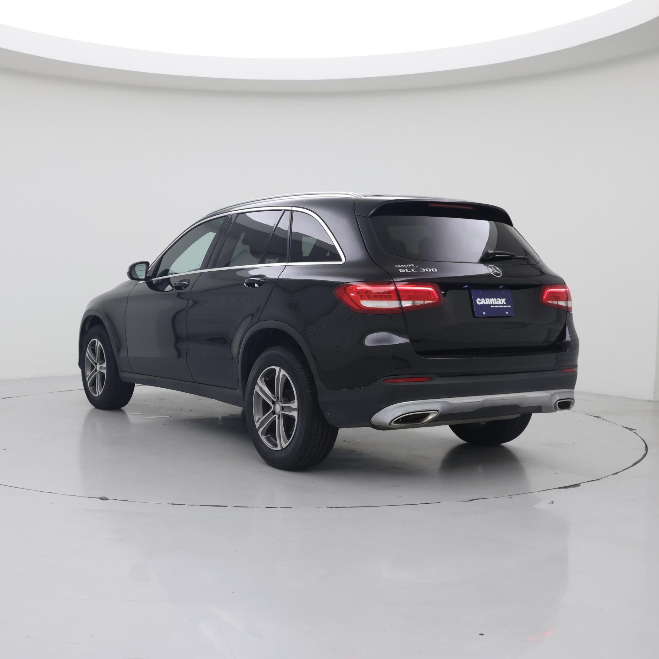 Thumbnail: 2017 Mercedes-Benz GLC - 2